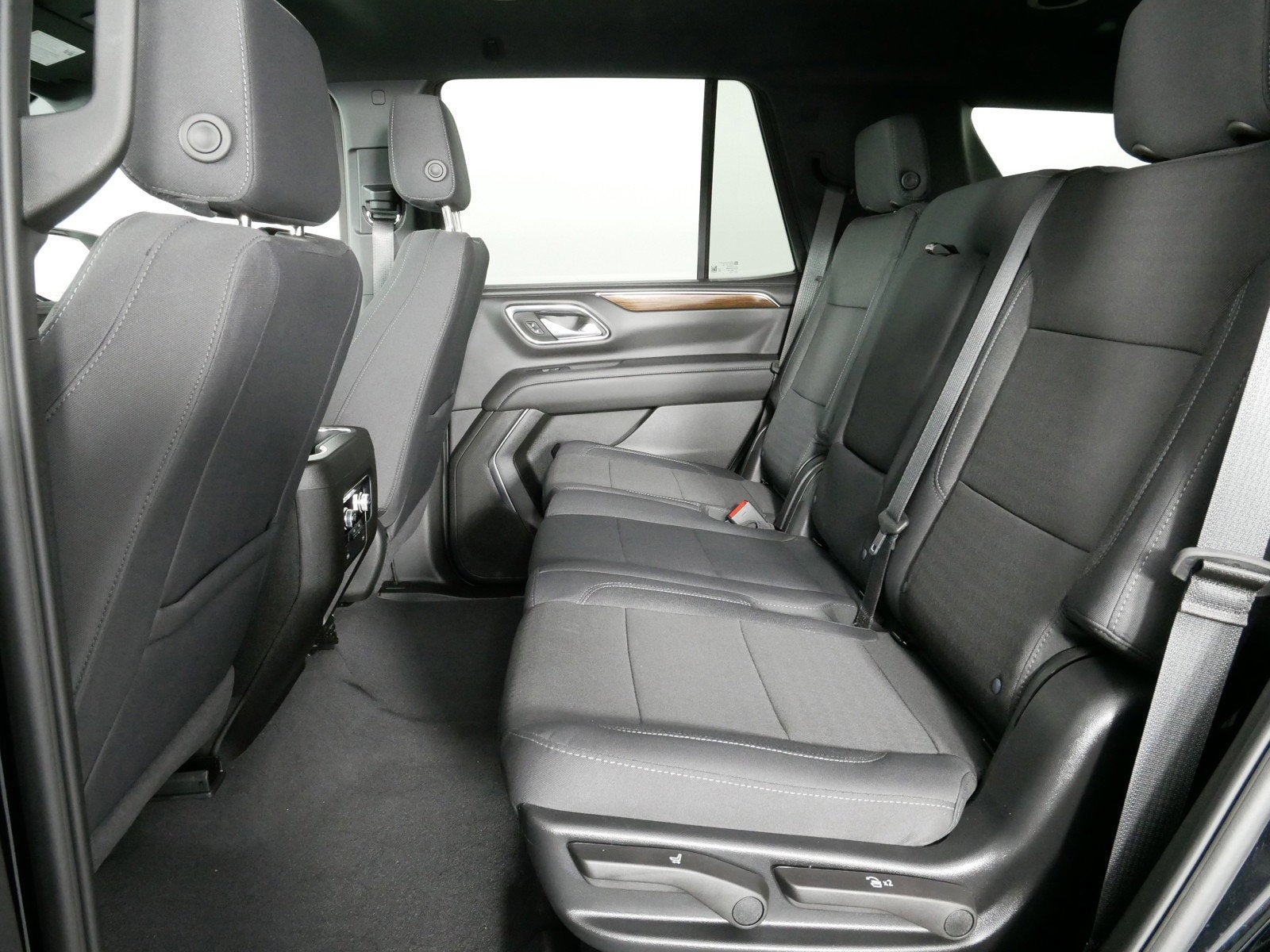 2024 GMC Yukon SLE 4X4 *CLEAN CARFAX, 1 OWNER!*