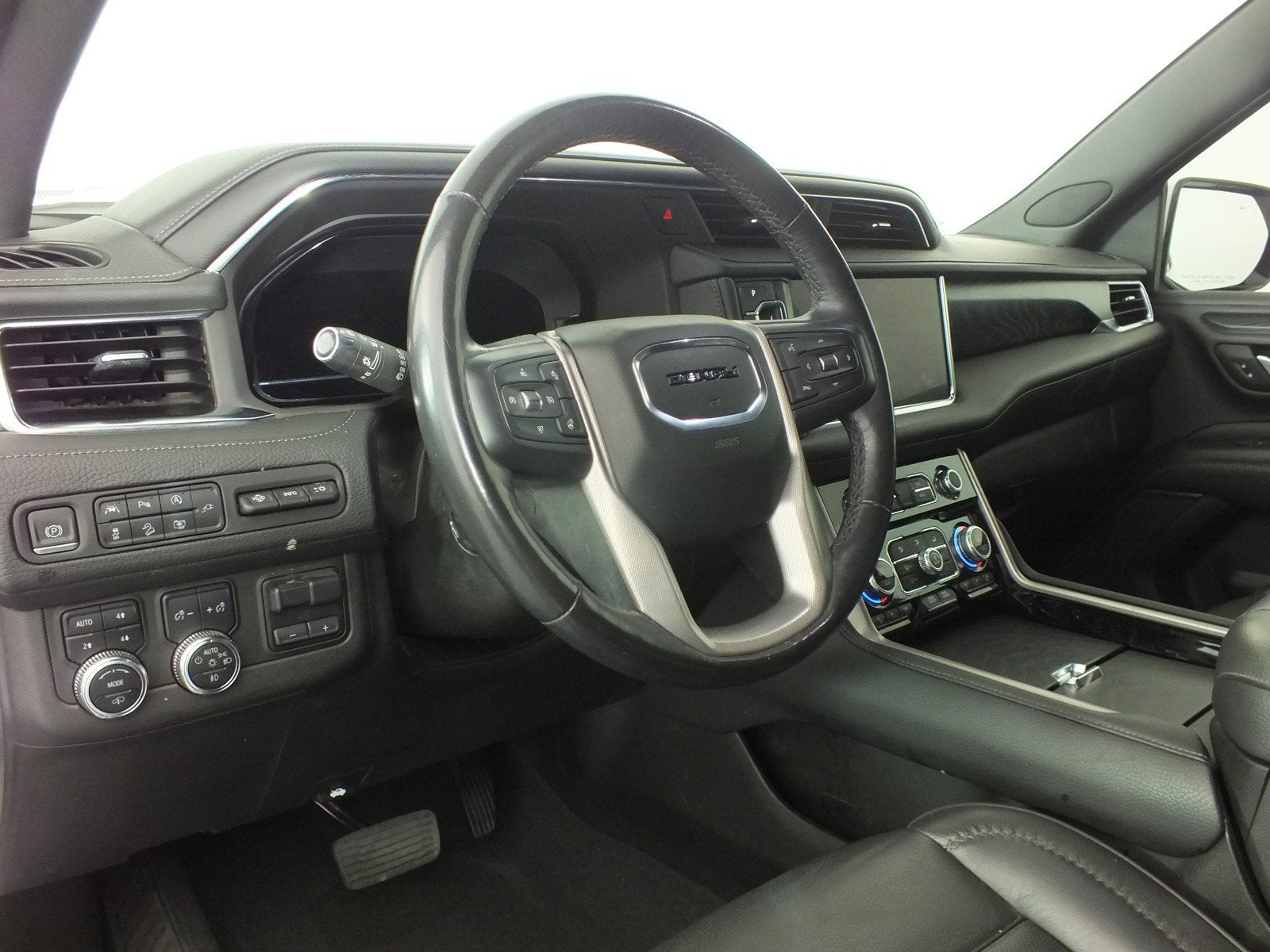 2022 GMC Yukon Denali 4WD *CLEAN CARFAX!*