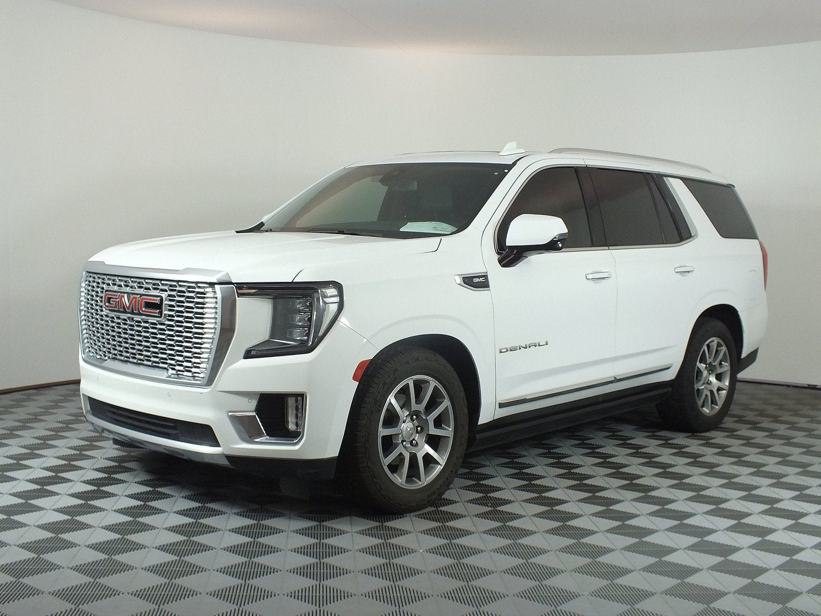 2022 GMC Yukon Denali 4WD *CLEAN CARFAX!*