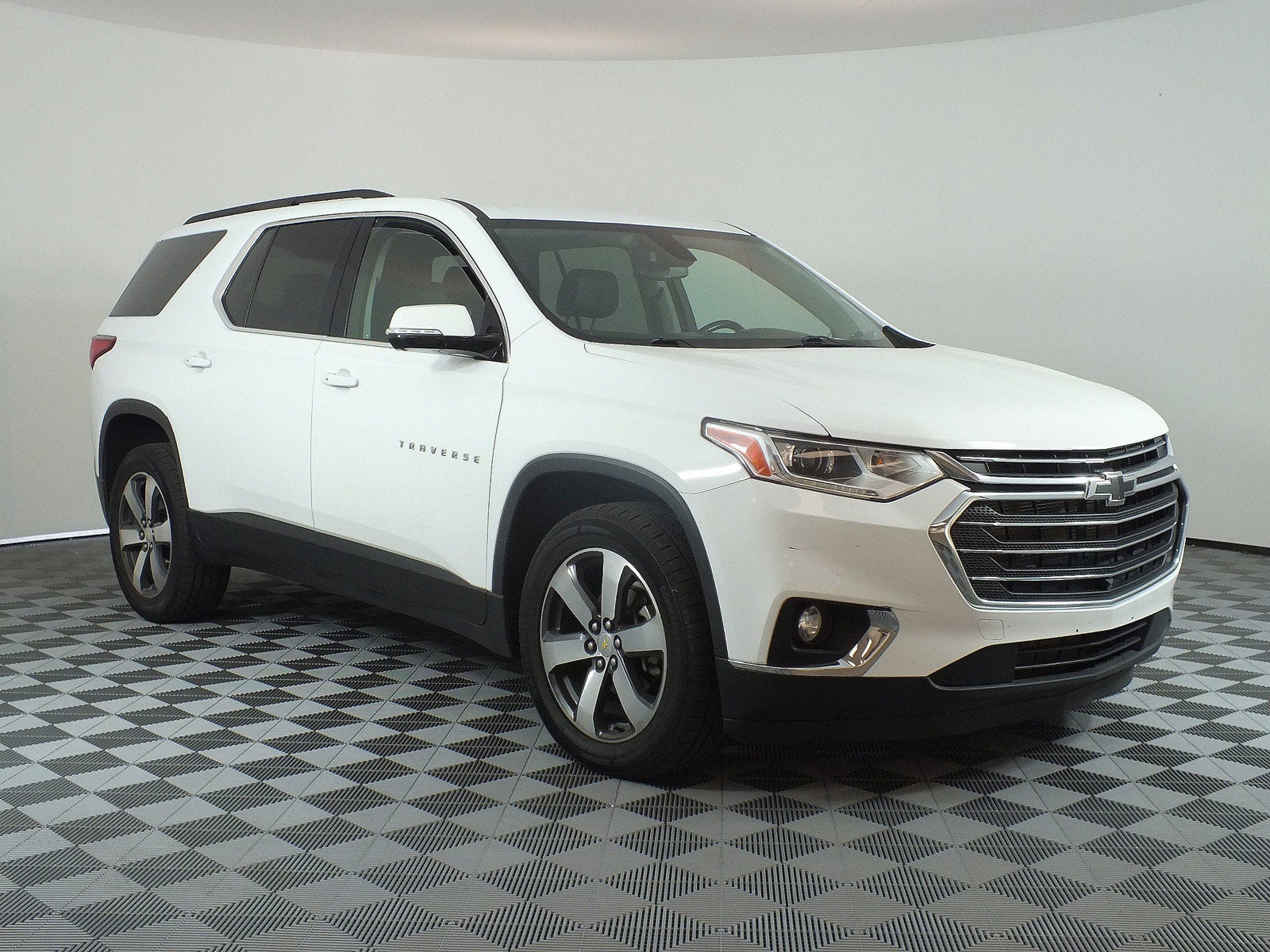 2020 Chevrolet Traverse LT Leather *CLEAN CARFAX*