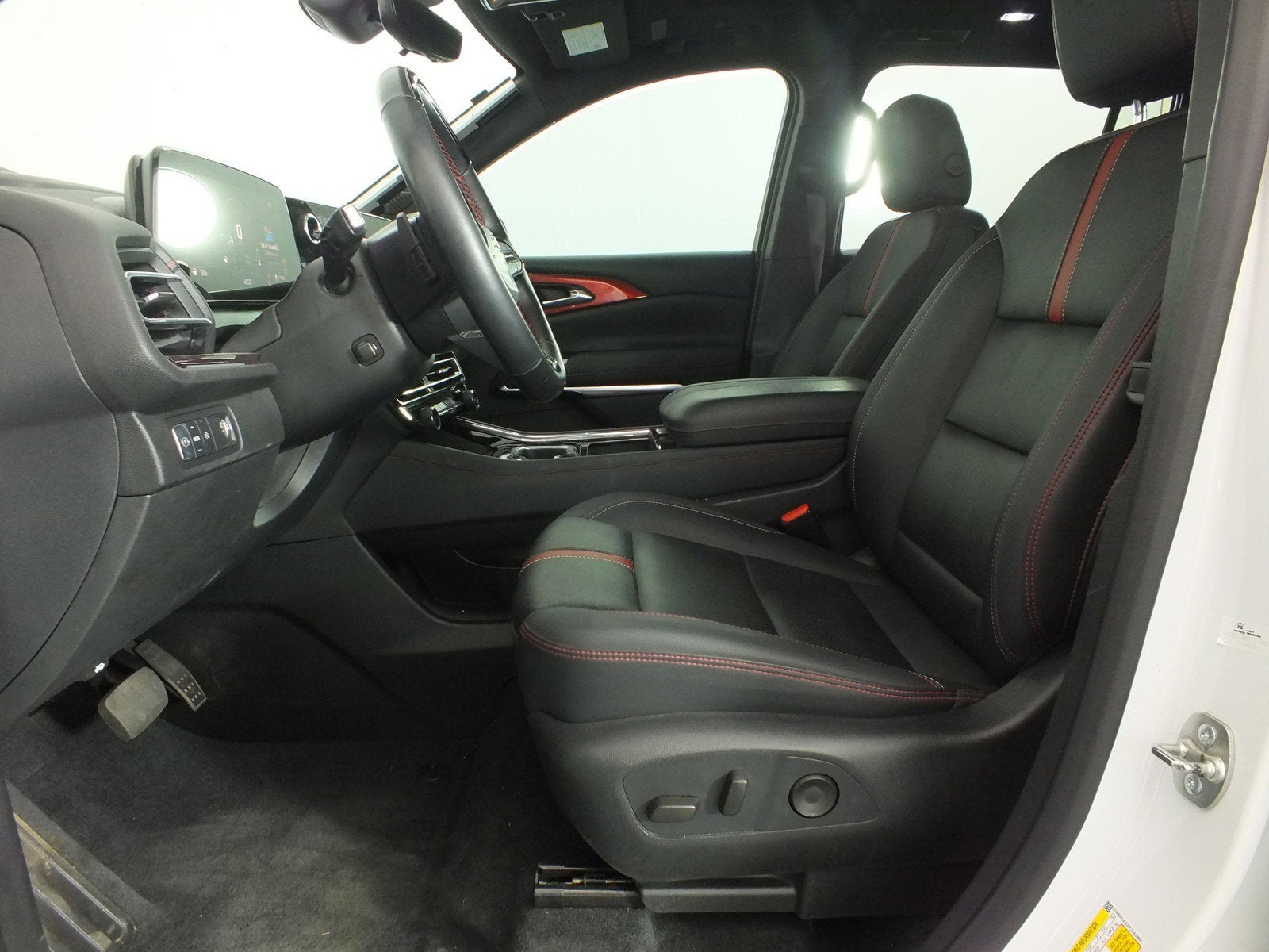 2024 Chevrolet Traverse FWD RS