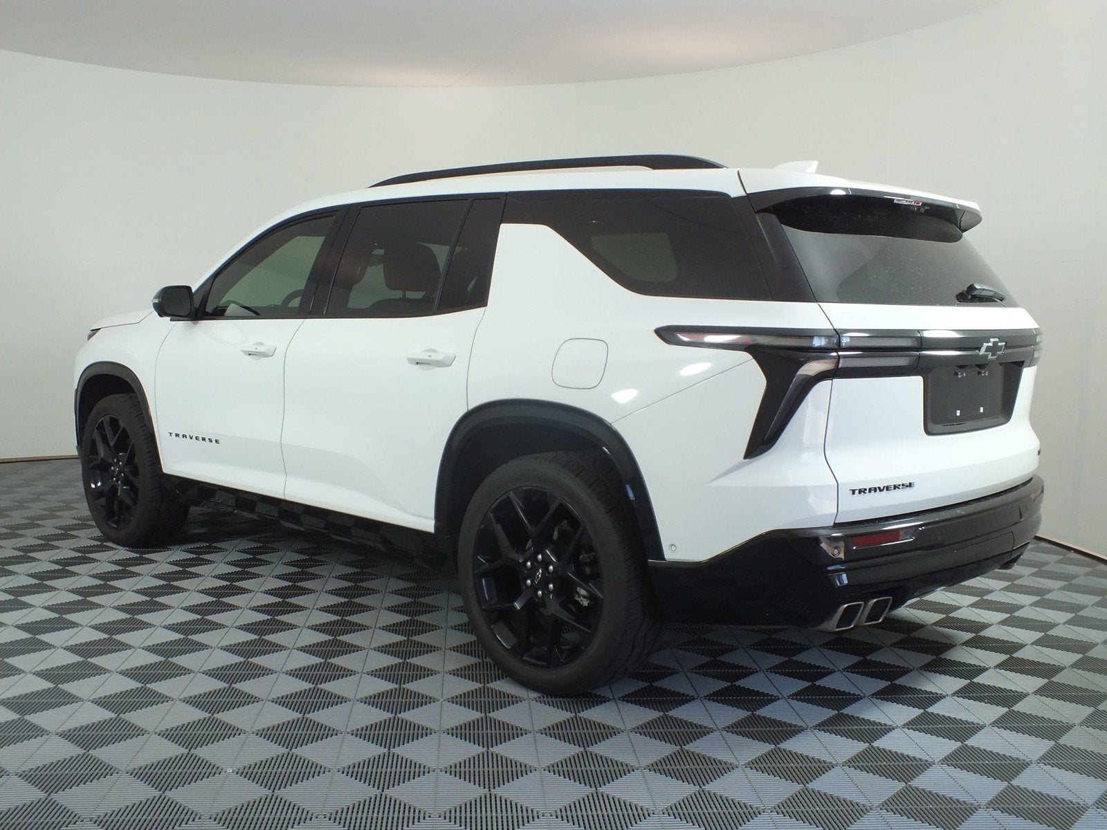 2024 Chevrolet Traverse FWD RS