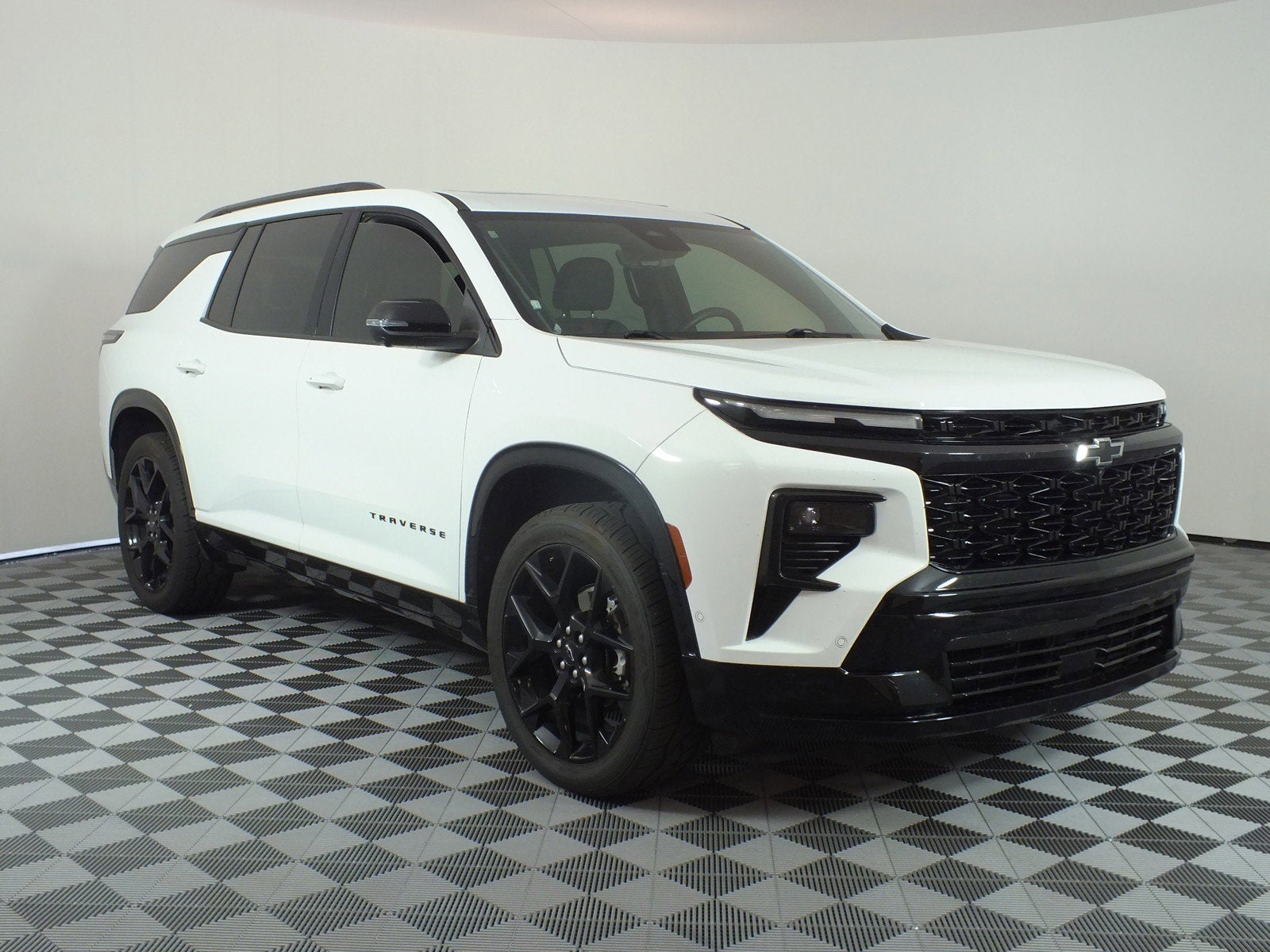 2024 Chevrolet Traverse FWD RS