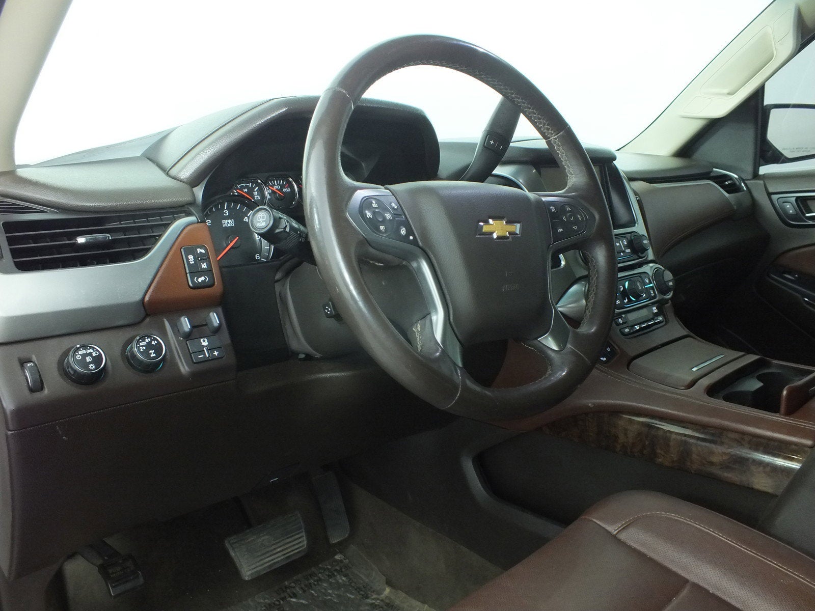 2015 Chevrolet Tahoe LTZ 4WD *LOOKS GREAT!*