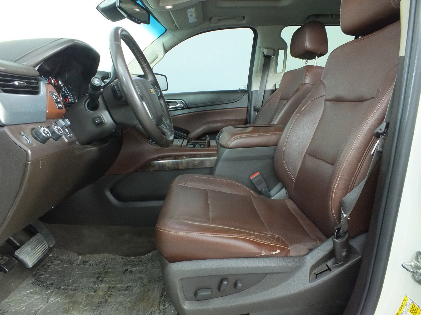 2015 Chevrolet Tahoe LTZ 4WD *LOOKS GREAT!*