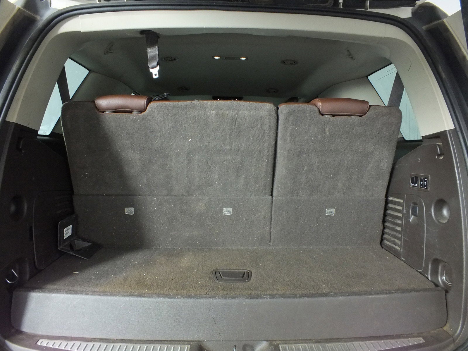 2015 Chevrolet Tahoe LTZ 4WD *LOOKS GREAT!*