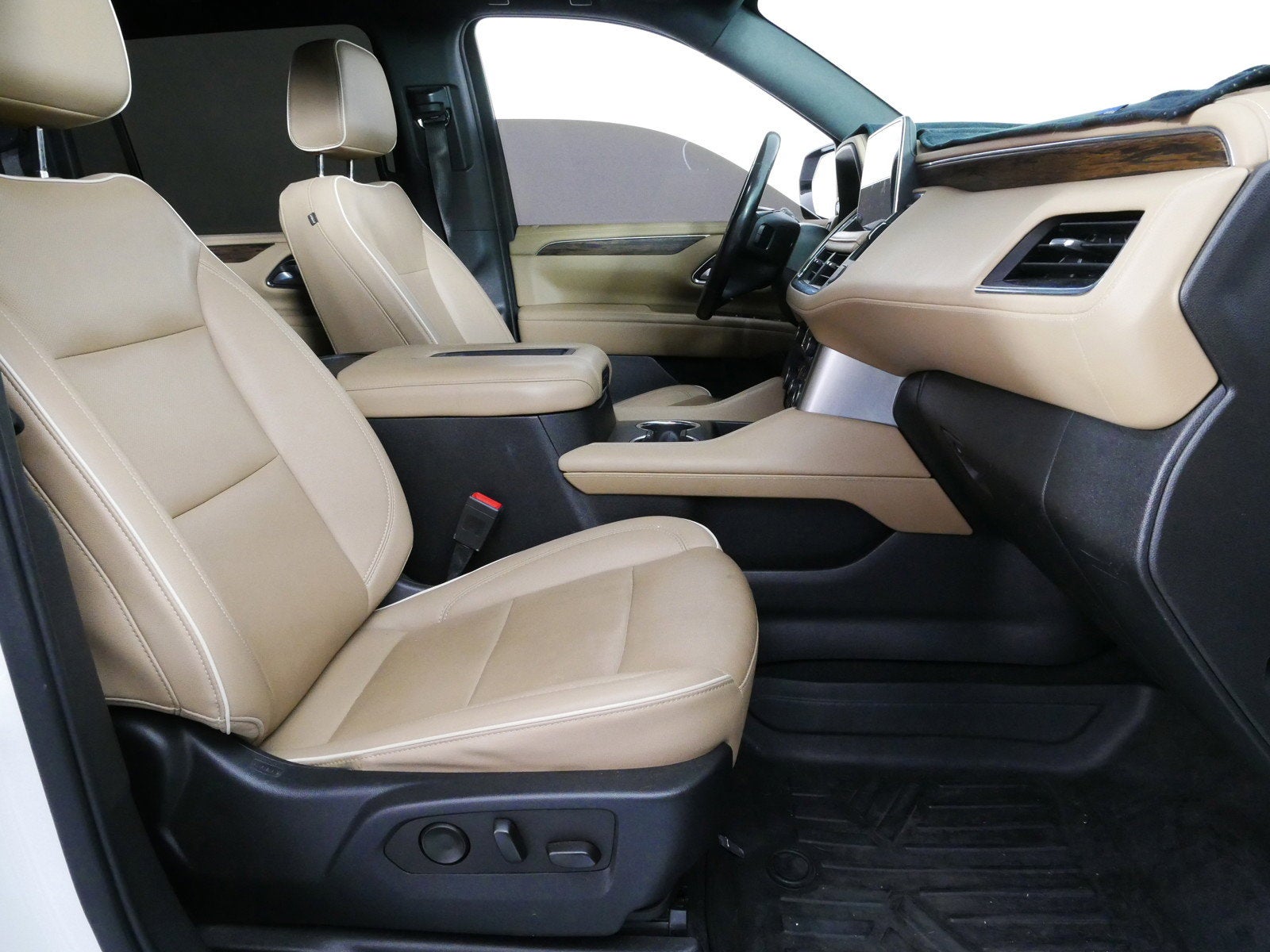 2022 Chevrolet Suburban Premier 4WD *LOOKS GREAT!*