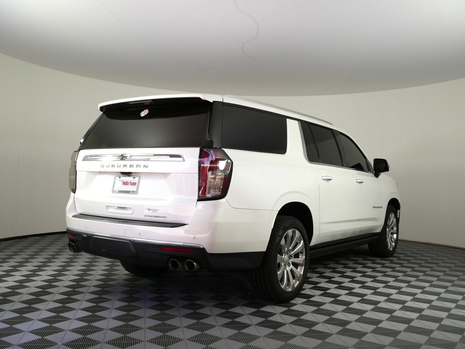 2022 Chevrolet Suburban Premier 4WD *LOOKS GREAT!*