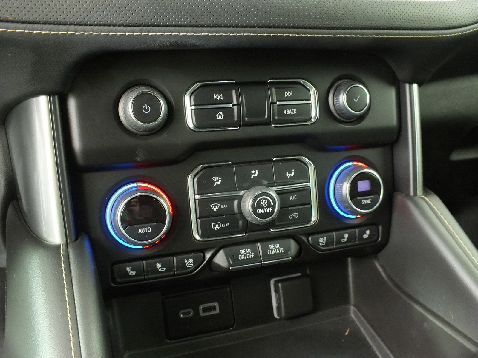 2022 Chevrolet Tahoe Premier 4WD *1-OWNER*