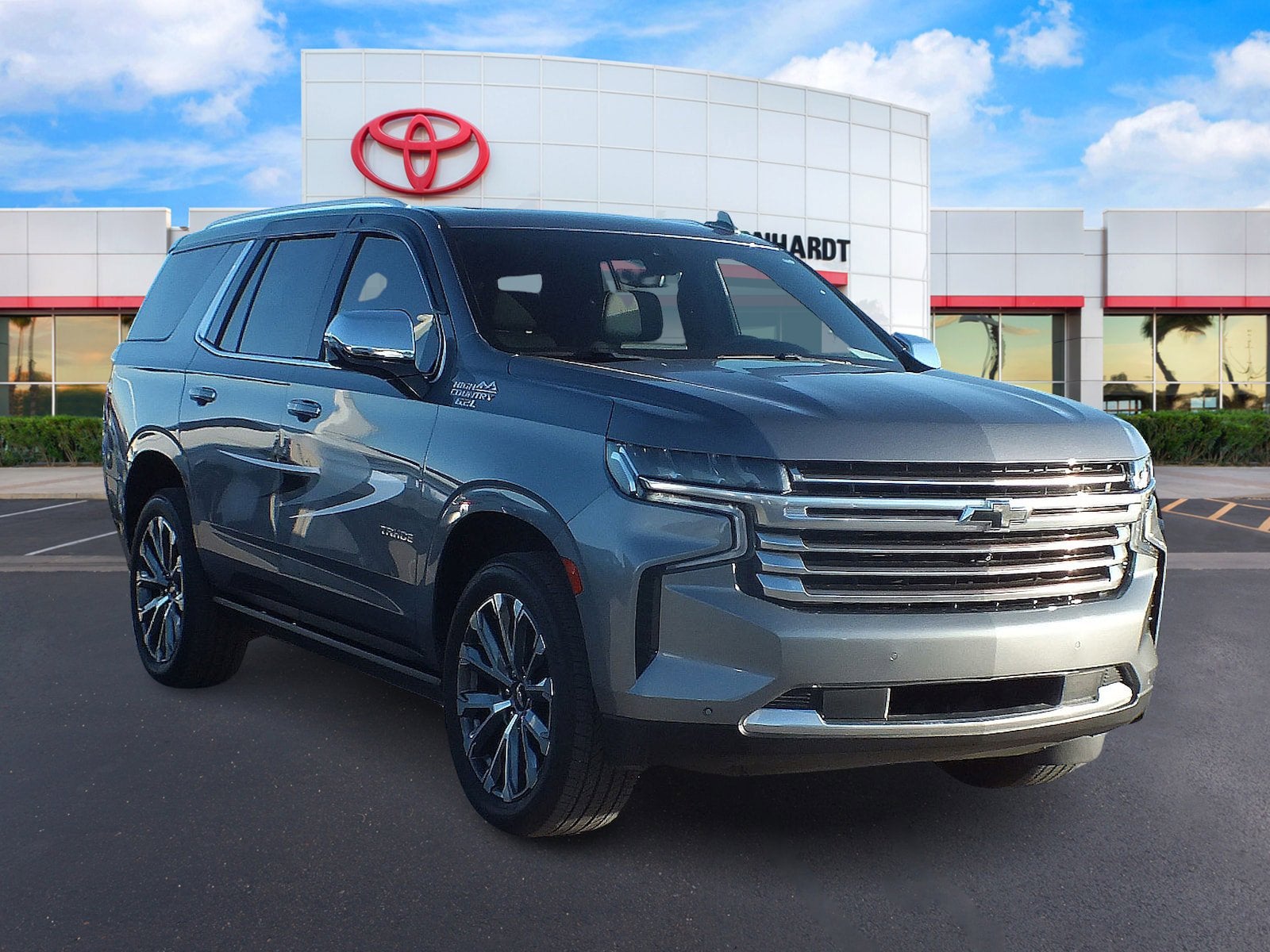 2022 Chevrolet Tahoe High Country 4WD *Room for Everyone! Luxury for You!*