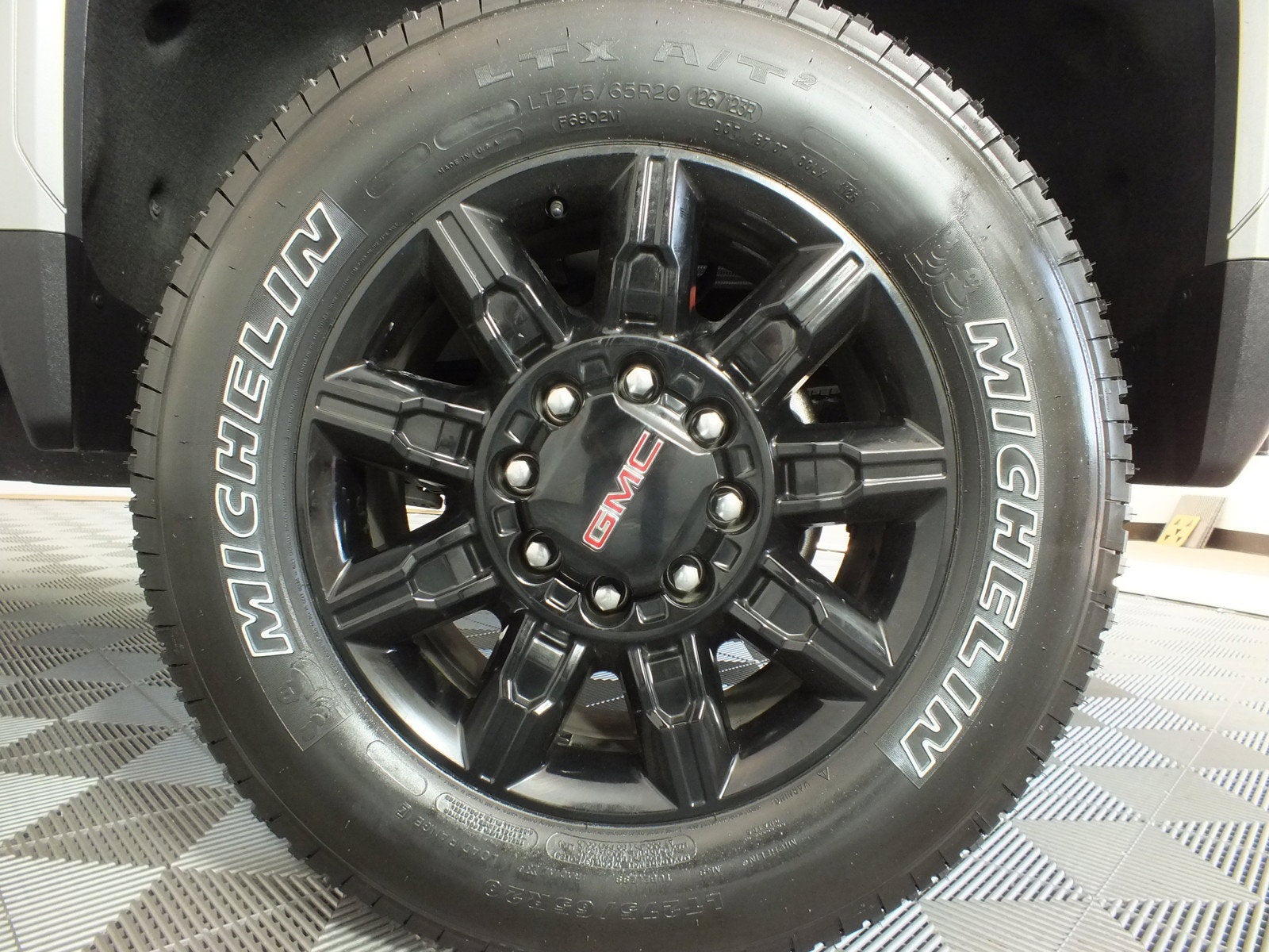 2025 GMC Sierra 2500HD AT4 4WD *CLEAN CARFAX!*