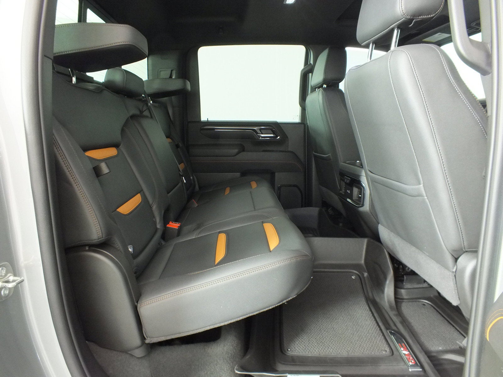 2025 GMC Sierra 2500HD AT4 4WD *CLEAN CARFAX!*