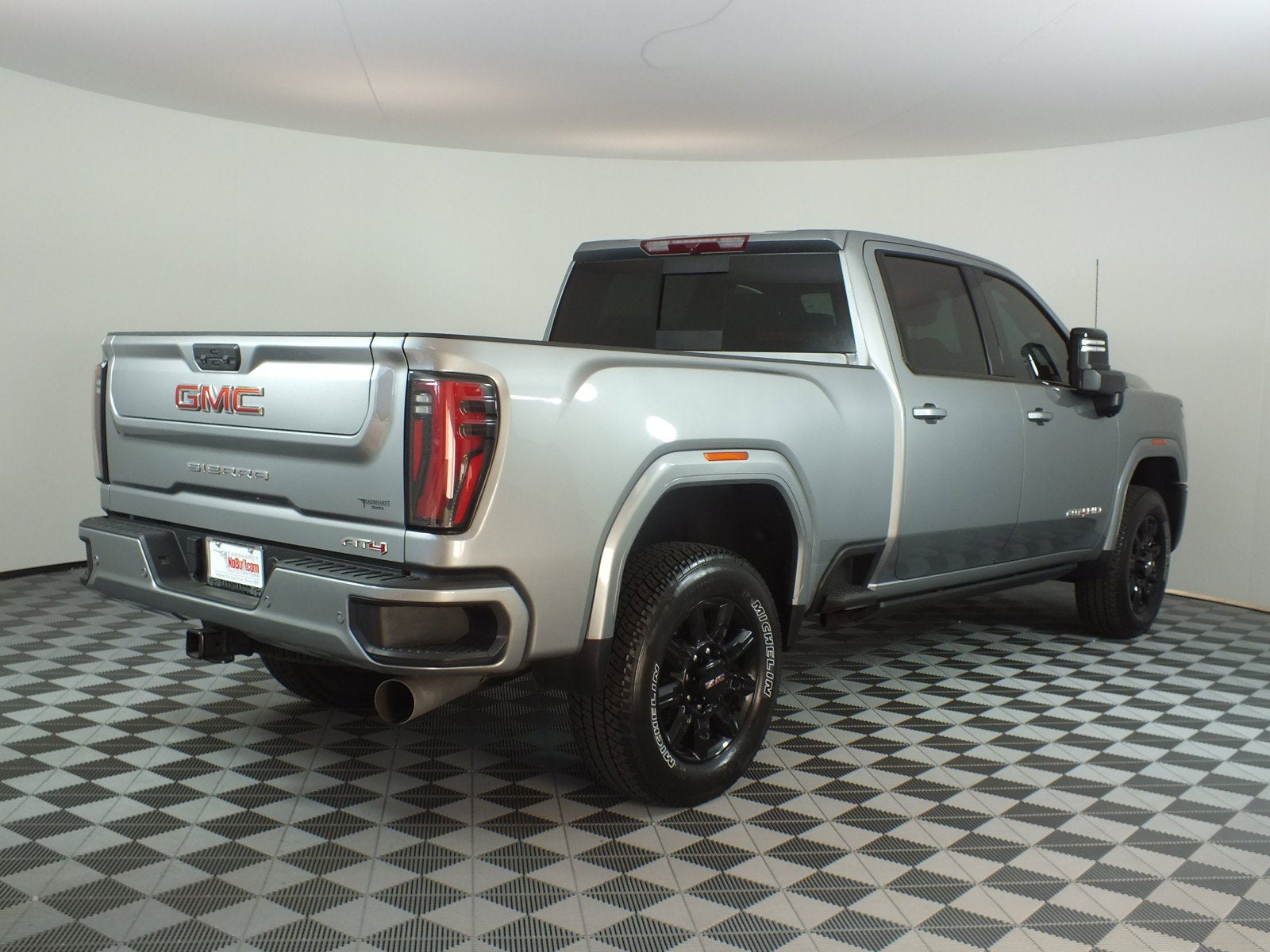 2025 GMC Sierra 2500HD AT4 4WD *CLEAN CARFAX!*