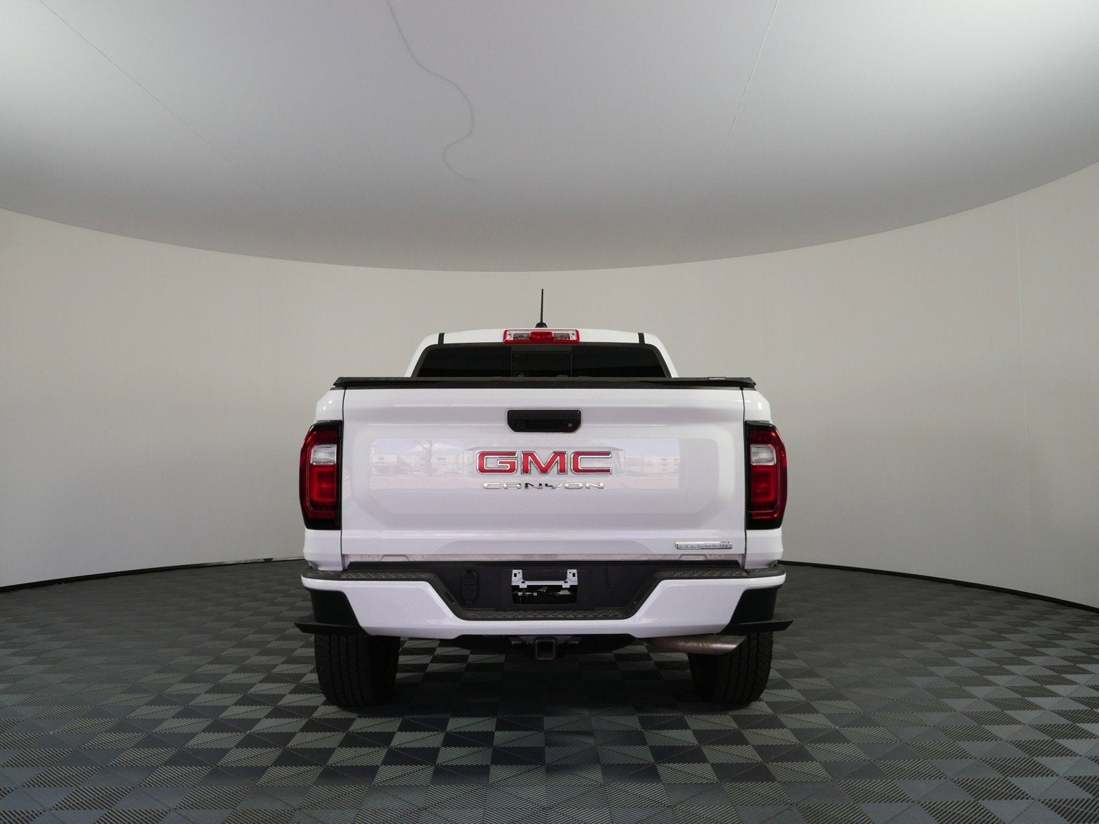 2024 GMC Canyon 4WD Elevation *1-OWNER*