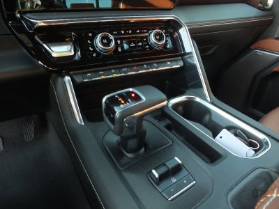 2024 GMC Sierra 1500 Denali Ultimate 4WD *1-OWNER! Luxury Without Limits!*