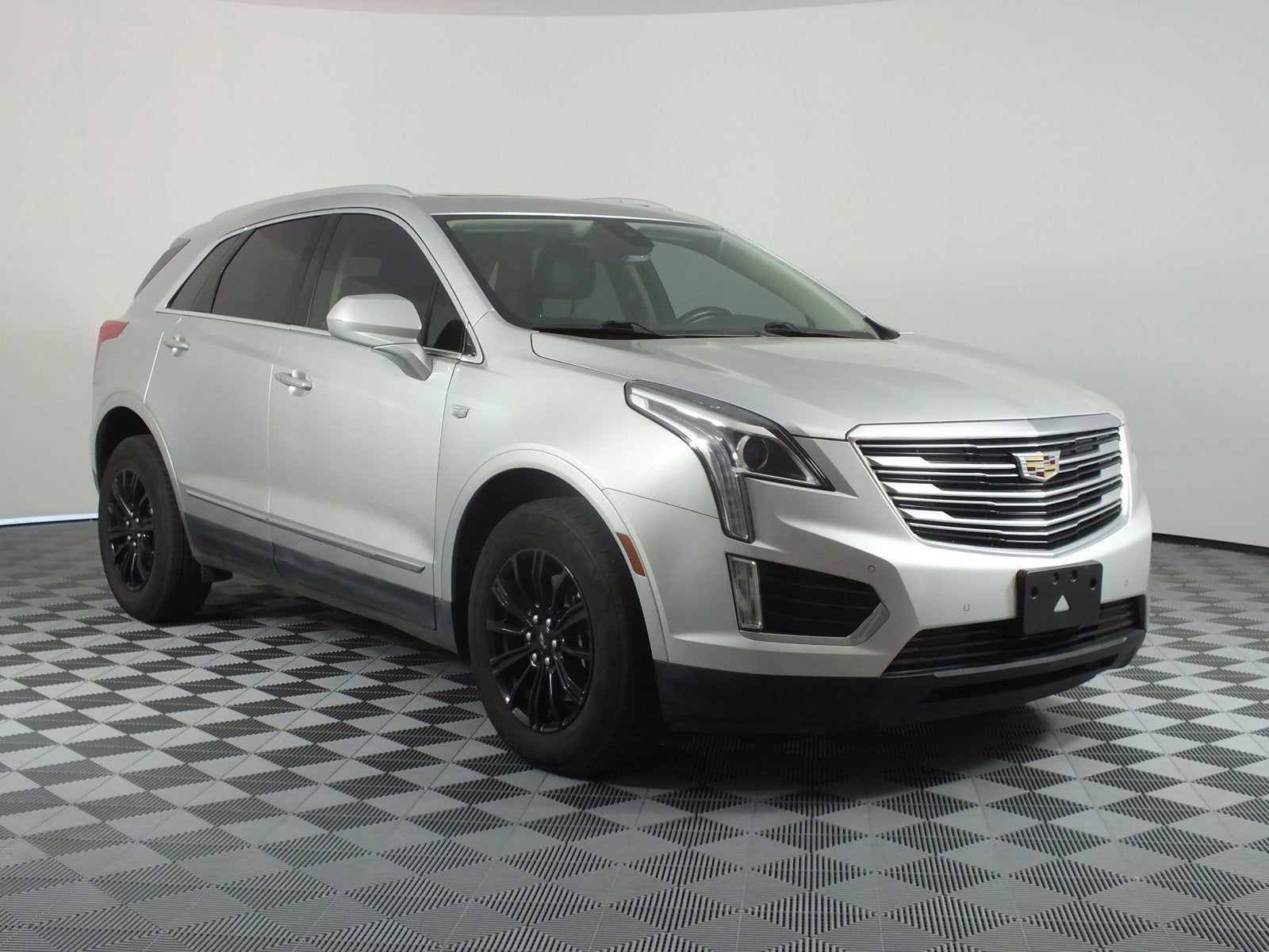 2017 Cadillac XT5 Luxury *WELL MAINTAINED*