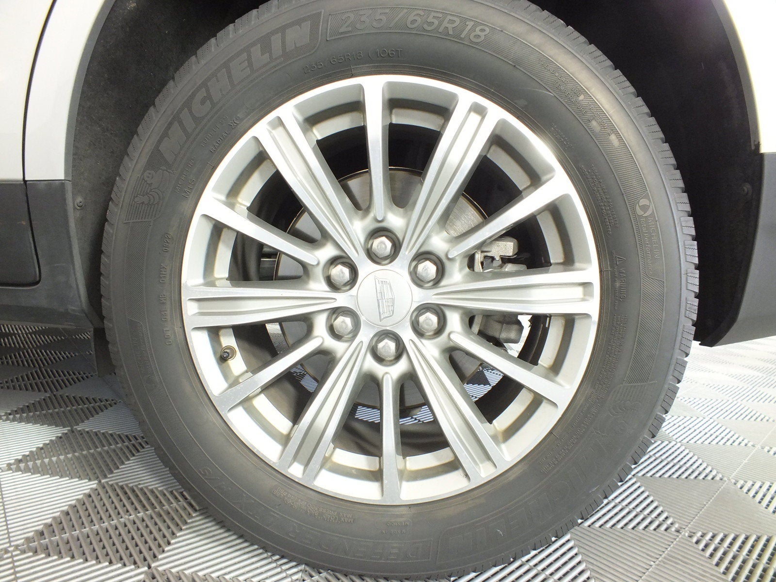 2019 Cadillac XT5 Luxury FWD *WELL MAINTAINED!*
