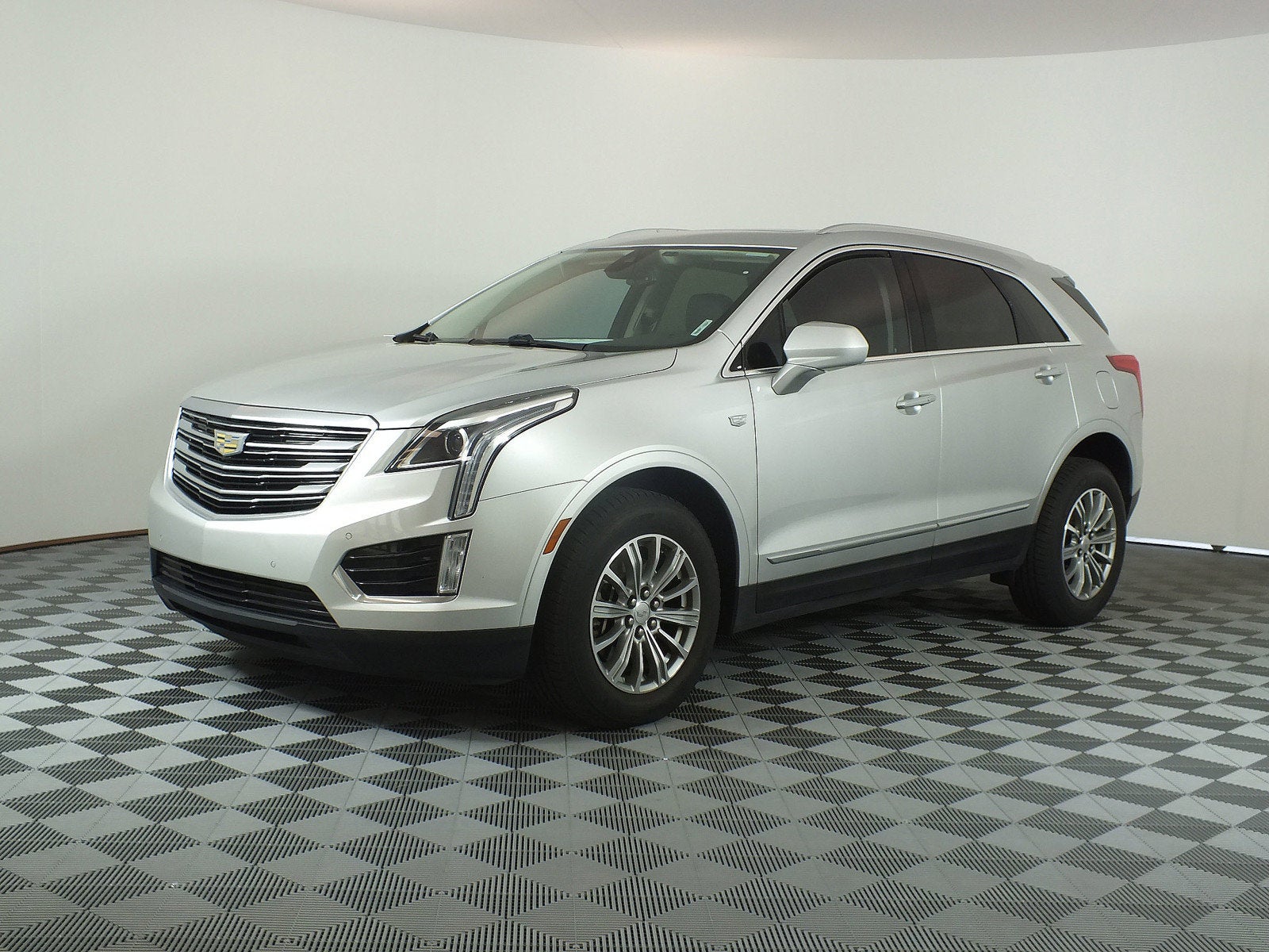 2019 Cadillac XT5 Luxury FWD *WELL MAINTAINED!*