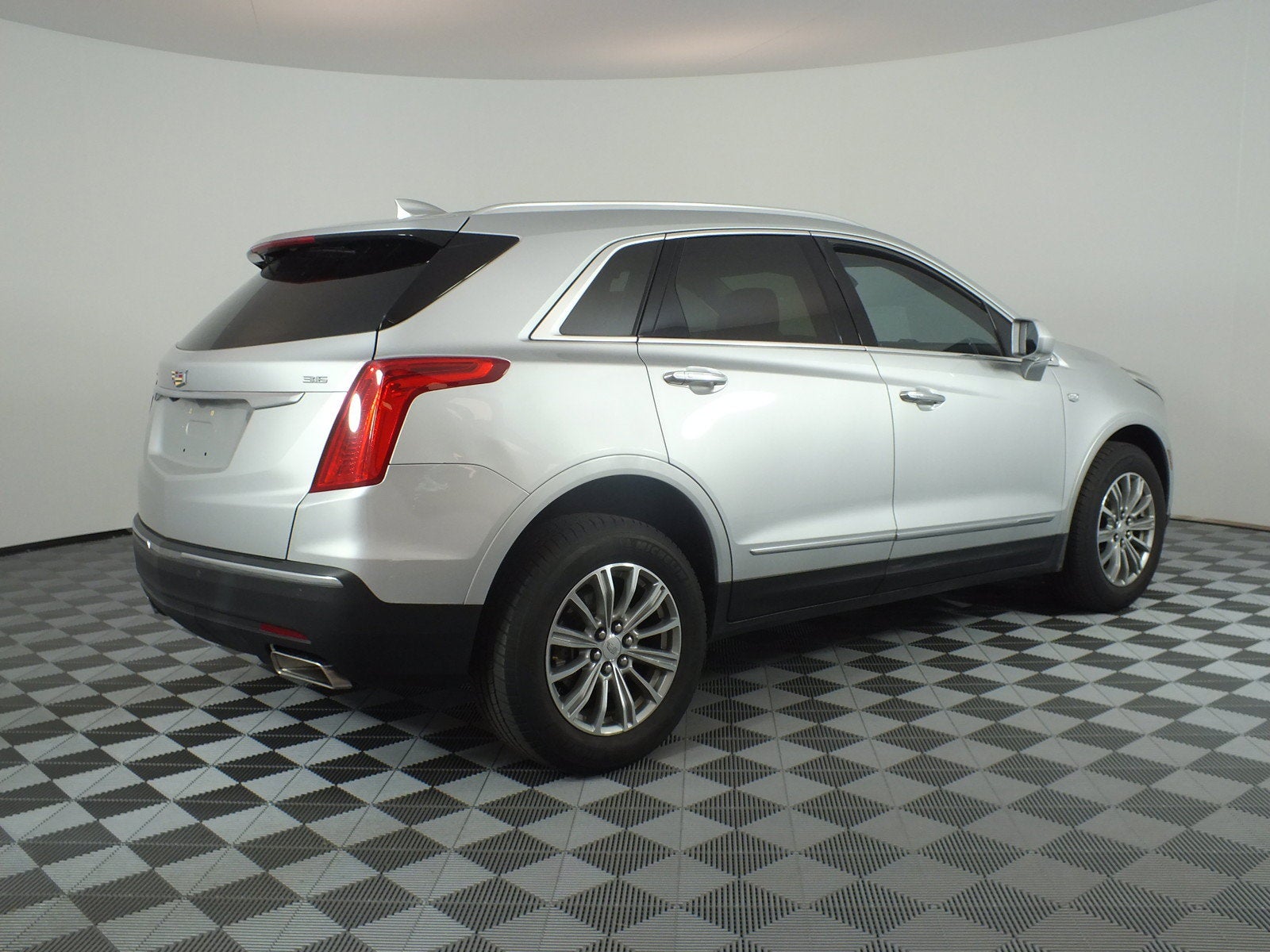2019 Cadillac XT5 Luxury FWD *WELL MAINTAINED!*