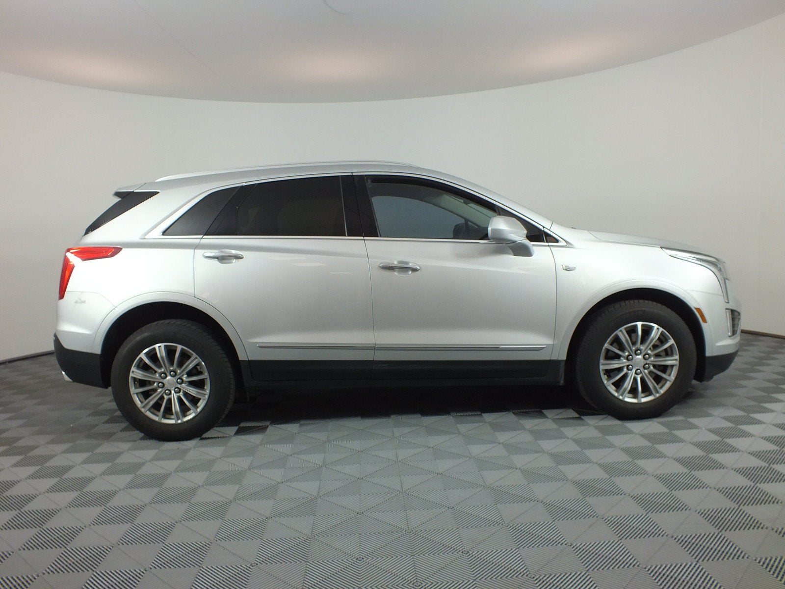 2019 Cadillac XT5 Luxury FWD *WELL MAINTAINED!*