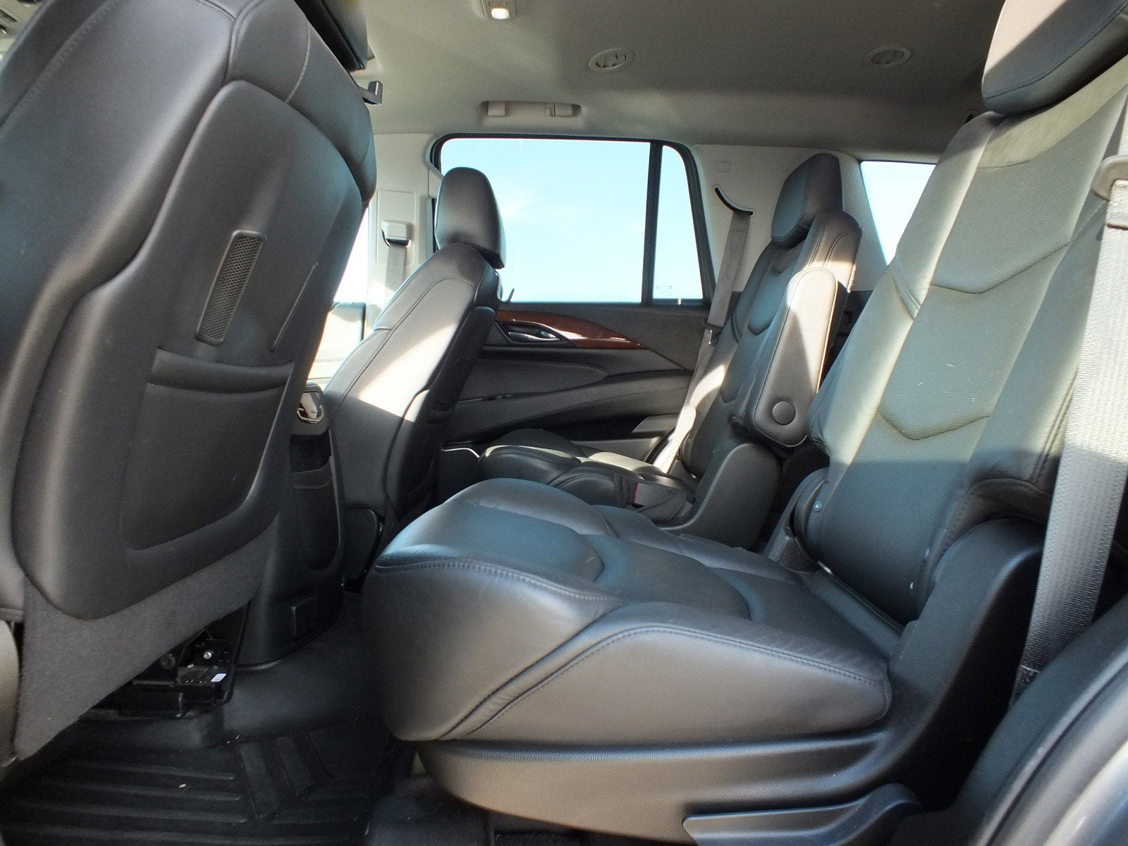 2020 Cadillac Escalade Luxury 4WD *CLEAN CARFAX!*