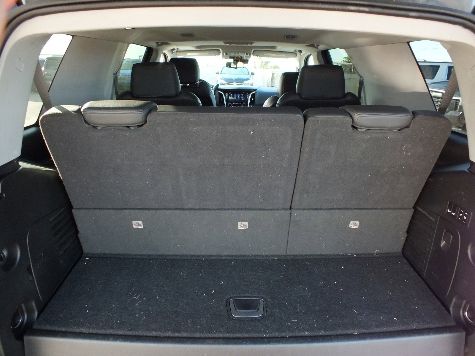 2020 Cadillac Escalade Luxury 4WD *CLEAN CARFAX!*