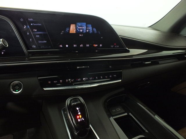 2021 Cadillac Escalade Premium Luxury 4WD *CLEAN CARFAX*