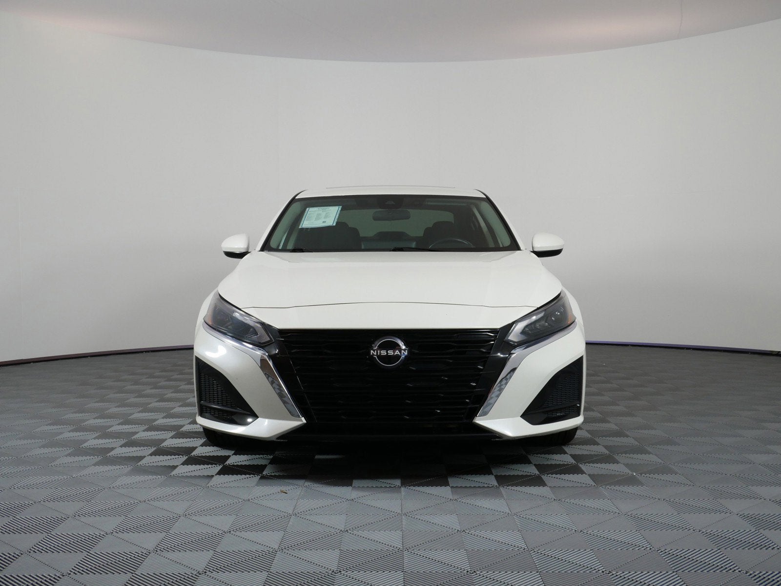 2023 Nissan Altima 2.5 SV FWD *CLEAN CARFAX!*