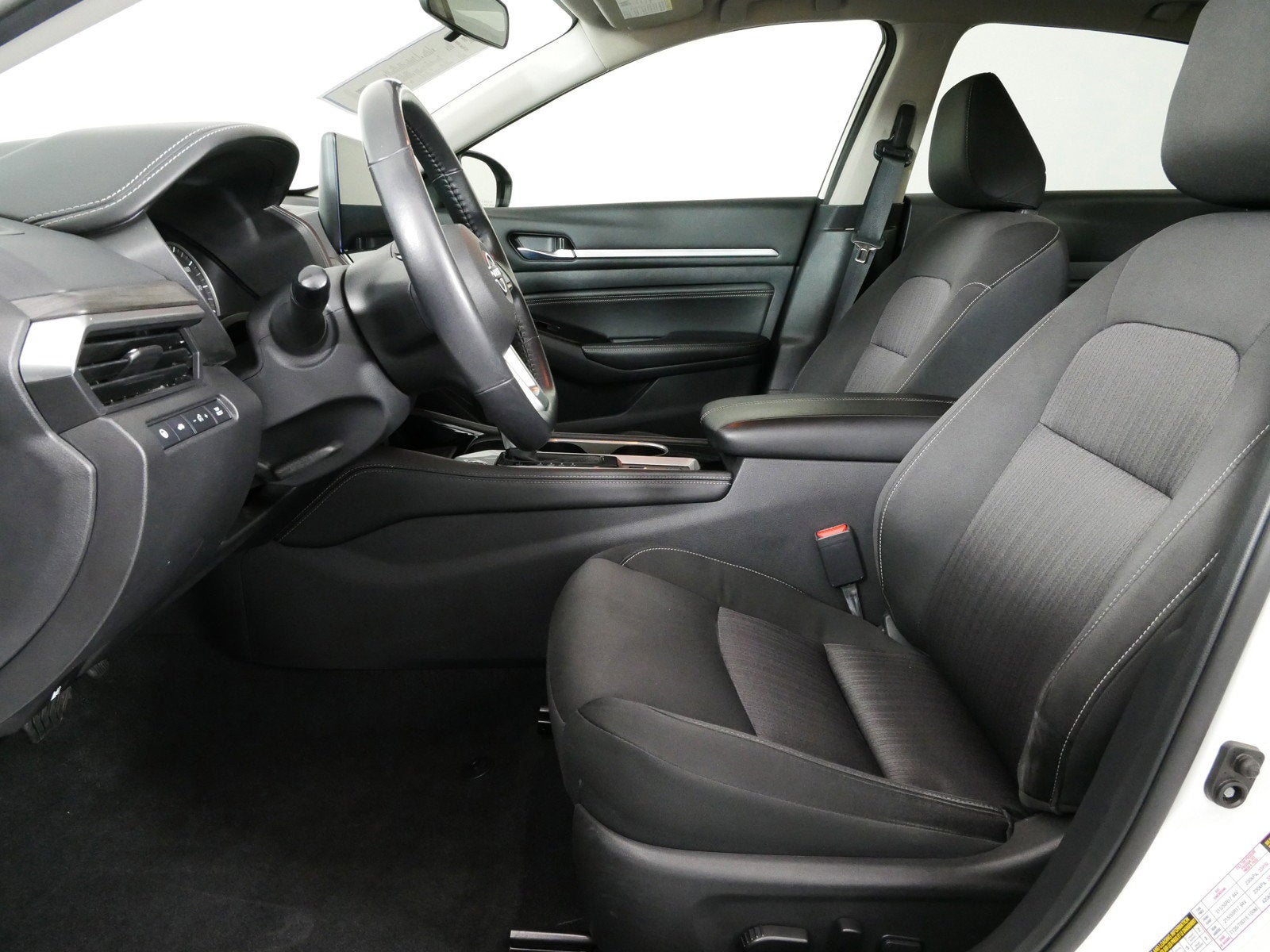 2023 Nissan Altima 2.5 SV FWD *CLEAN CARFAX!*