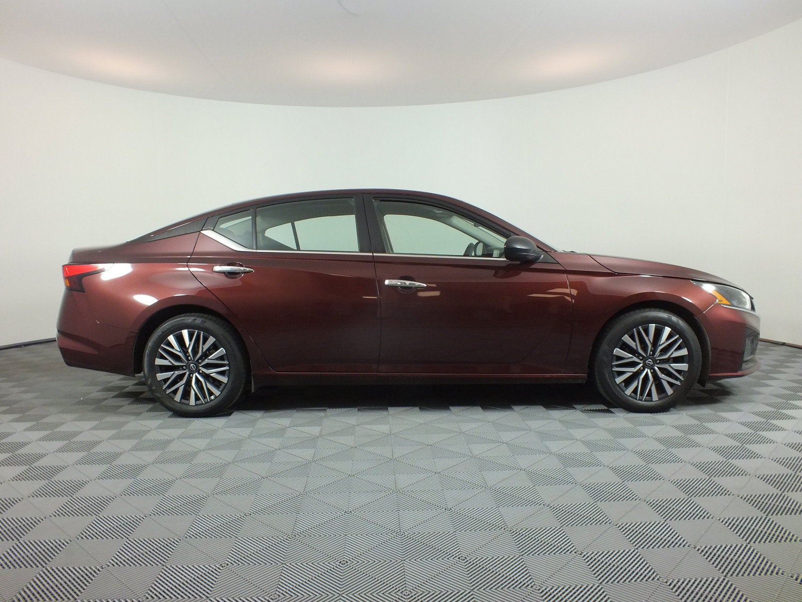 2025 Nissan Altima SV *1-OWNER*