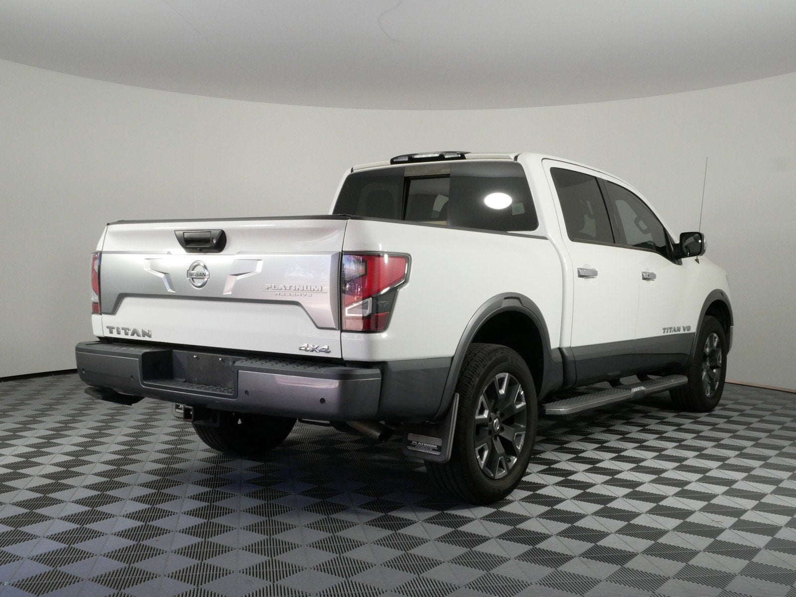 2020 Nissan Titan Platinum Reserve 4WD *1-OWNER!*