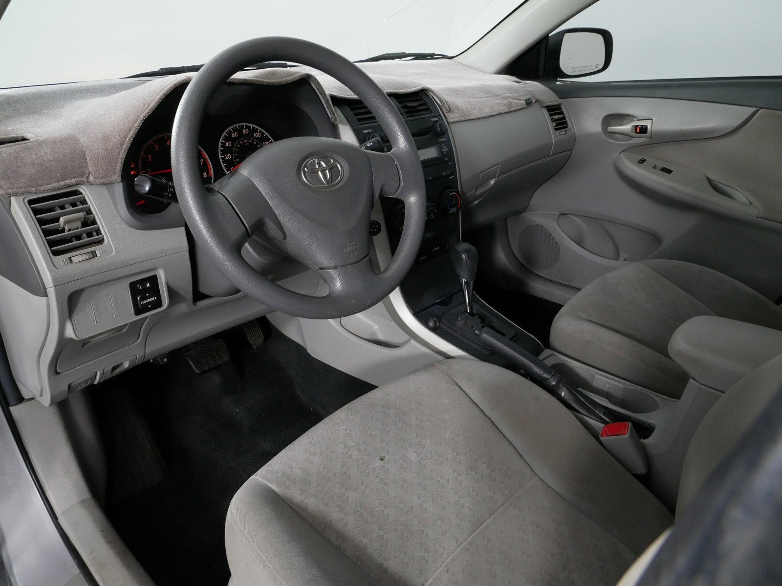 2009 Toyota Corolla LE FWD *GREAT MPG*!