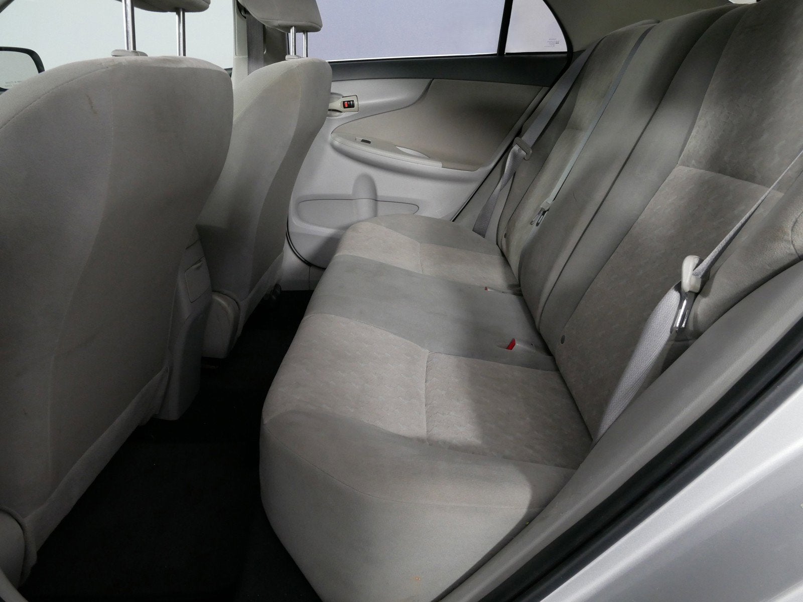 2009 Toyota Corolla LE FWD *GREAT MPG*!