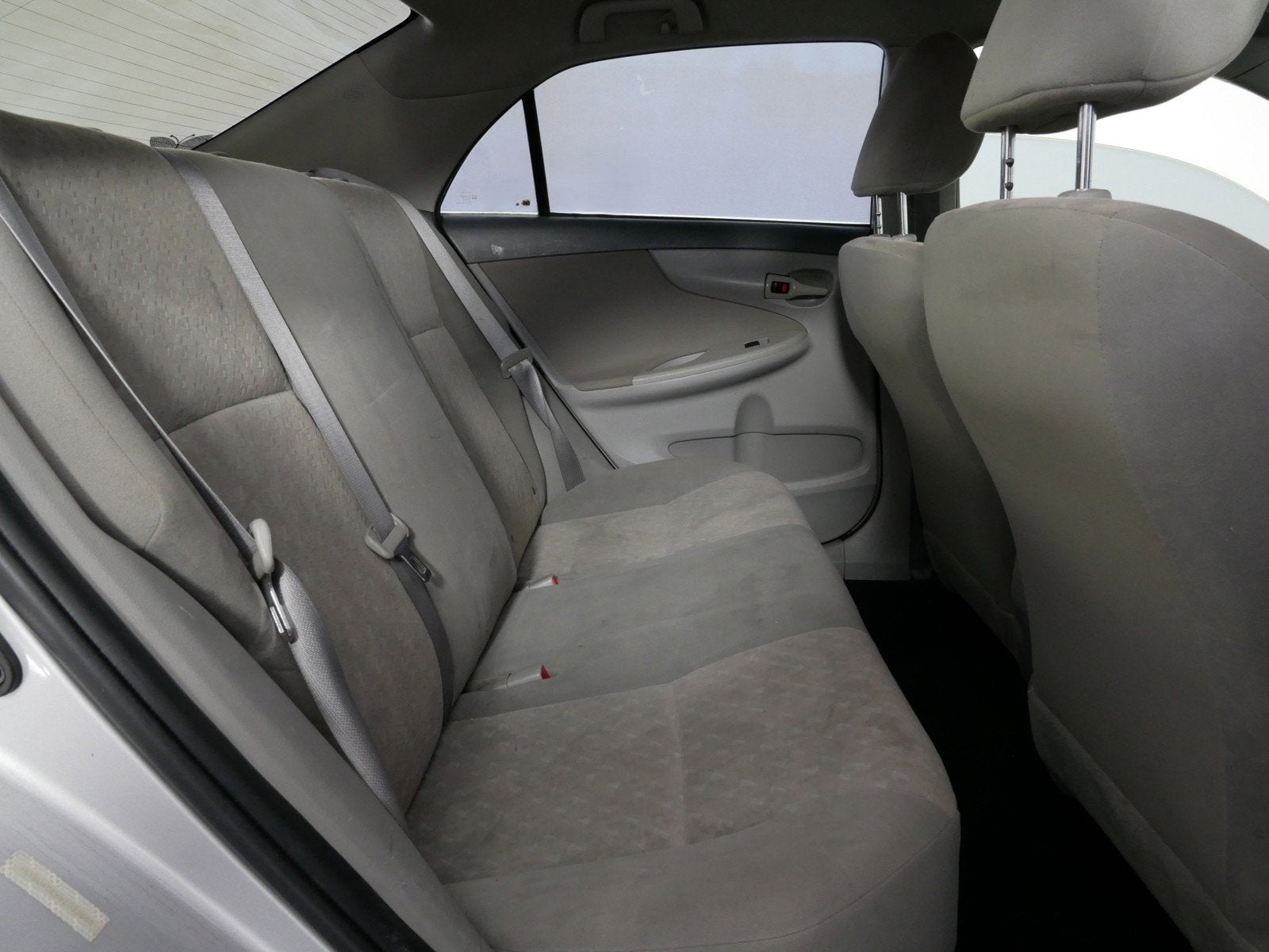 2009 Toyota Corolla LE FWD *GREAT MPG*!