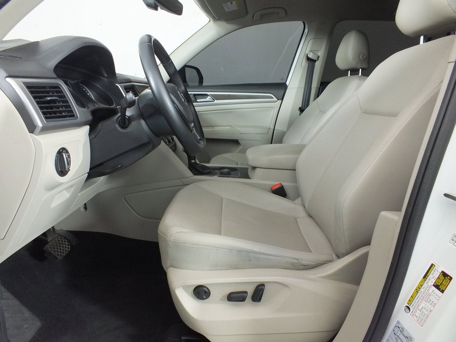 2019 Volkswagen Atlas 3.6L V6 SE w/Technology AWD *CLEAN CARFAX*
