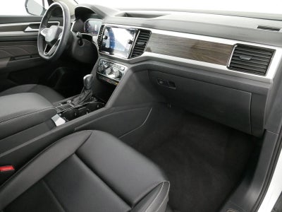 2023 Volkswagen Atlas 3.6L V6 SE w/Technology FWD *CLEAN CARFAX!*