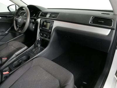 2017 Volkswagen Passat 1.8T S *1-OWNER! CLEAN CARFAX*