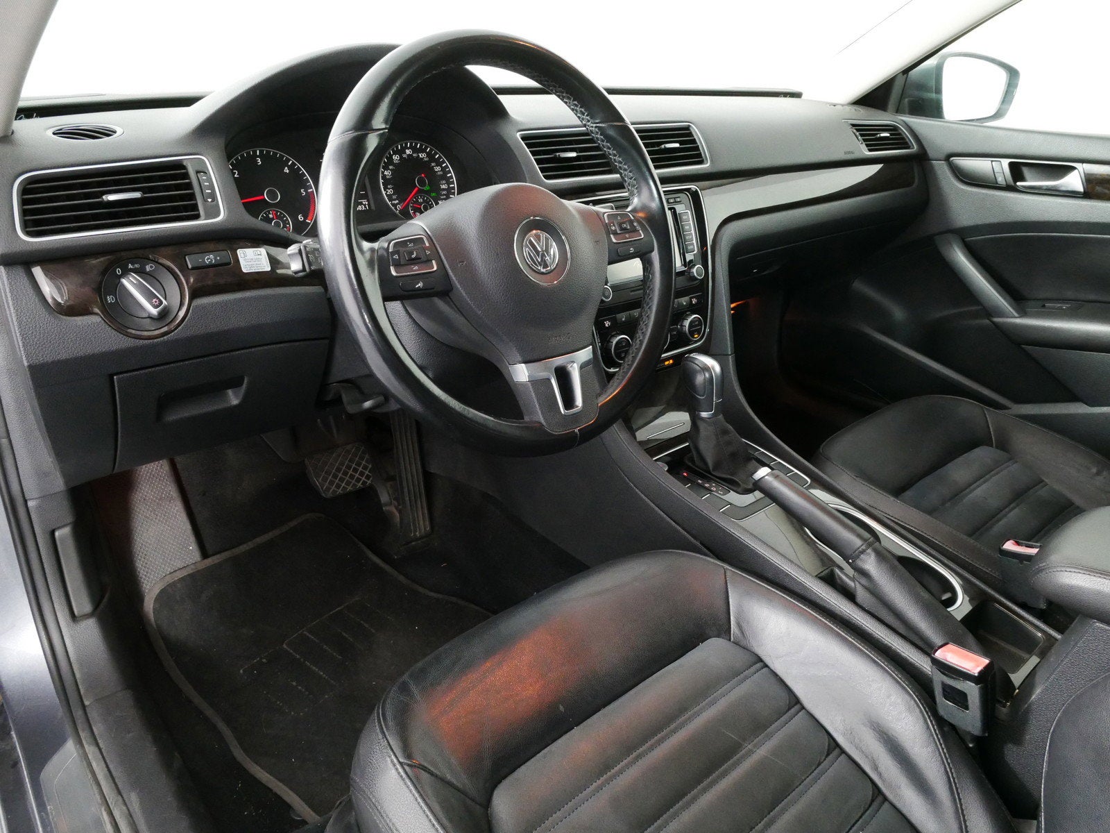 2014 Volkswagen Passat TDI SEL Premium *CLEAN CARFAX*