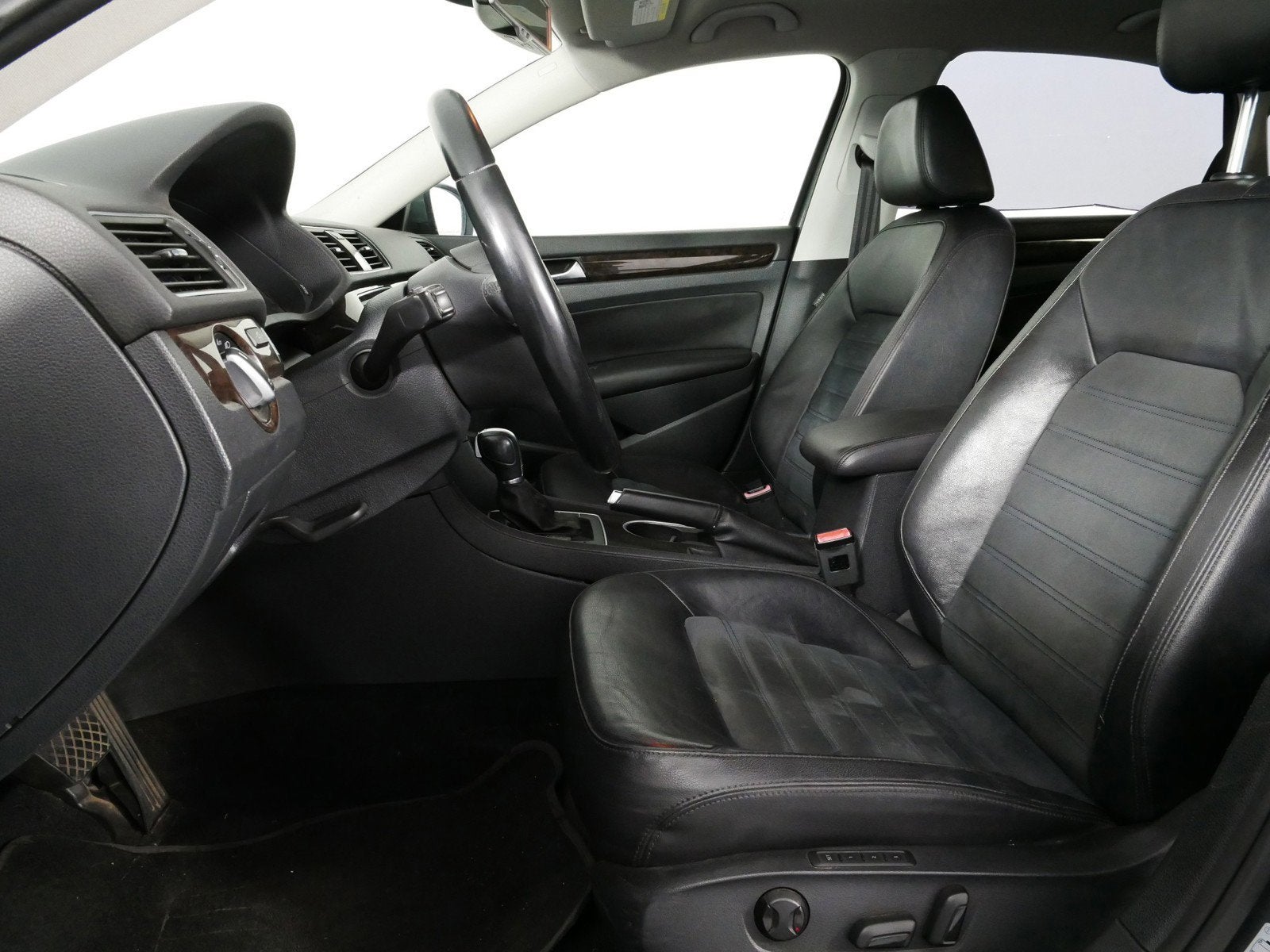 2014 Volkswagen Passat TDI SEL Premium *CLEAN CARFAX*
