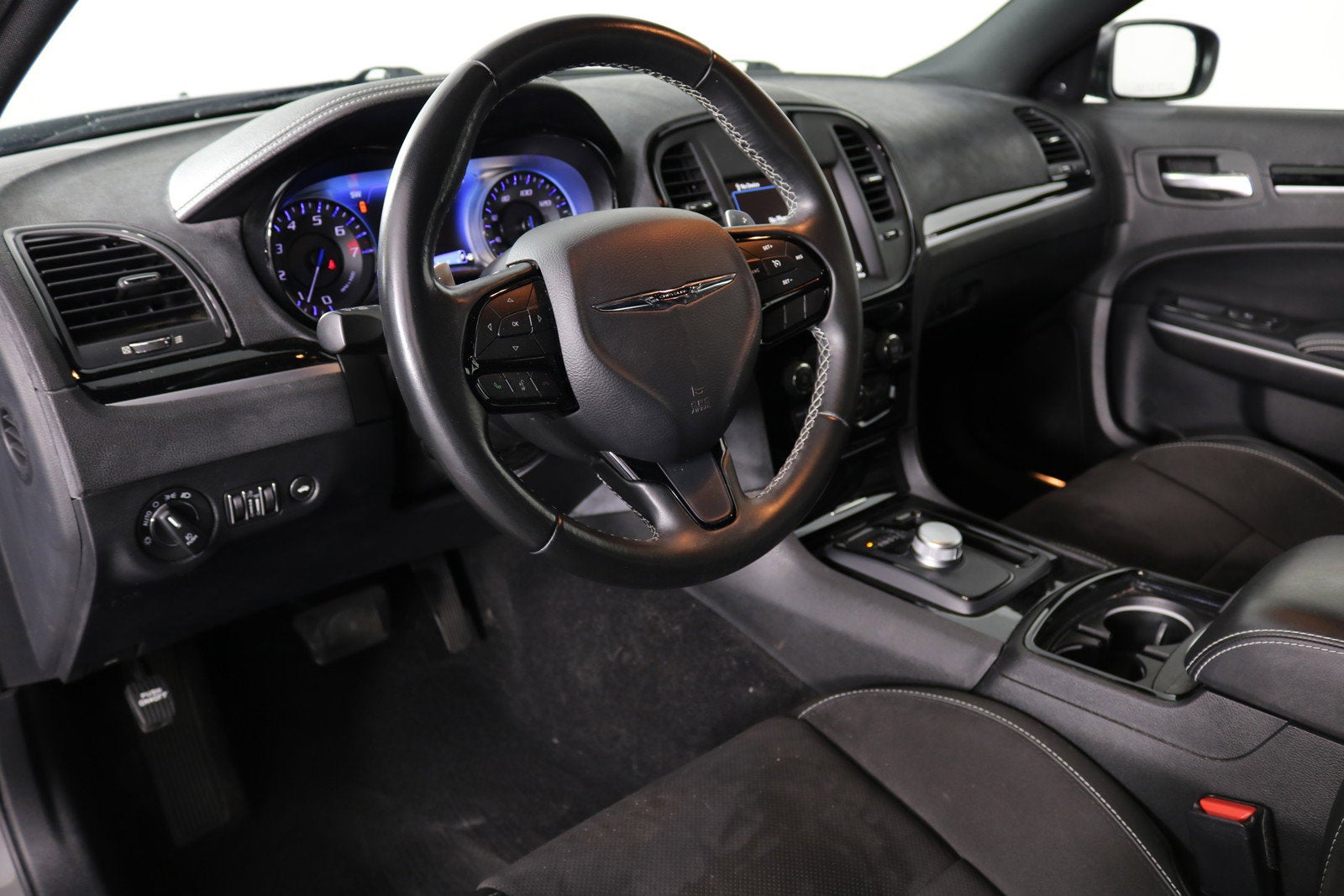 2019 Chrysler 300 300S RWD *CLEAN CARFAX, 1 OWNER!*