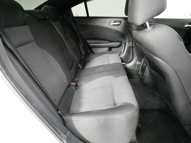 2015 Dodge Charger SE RWD *CLEAN CARFAX!*