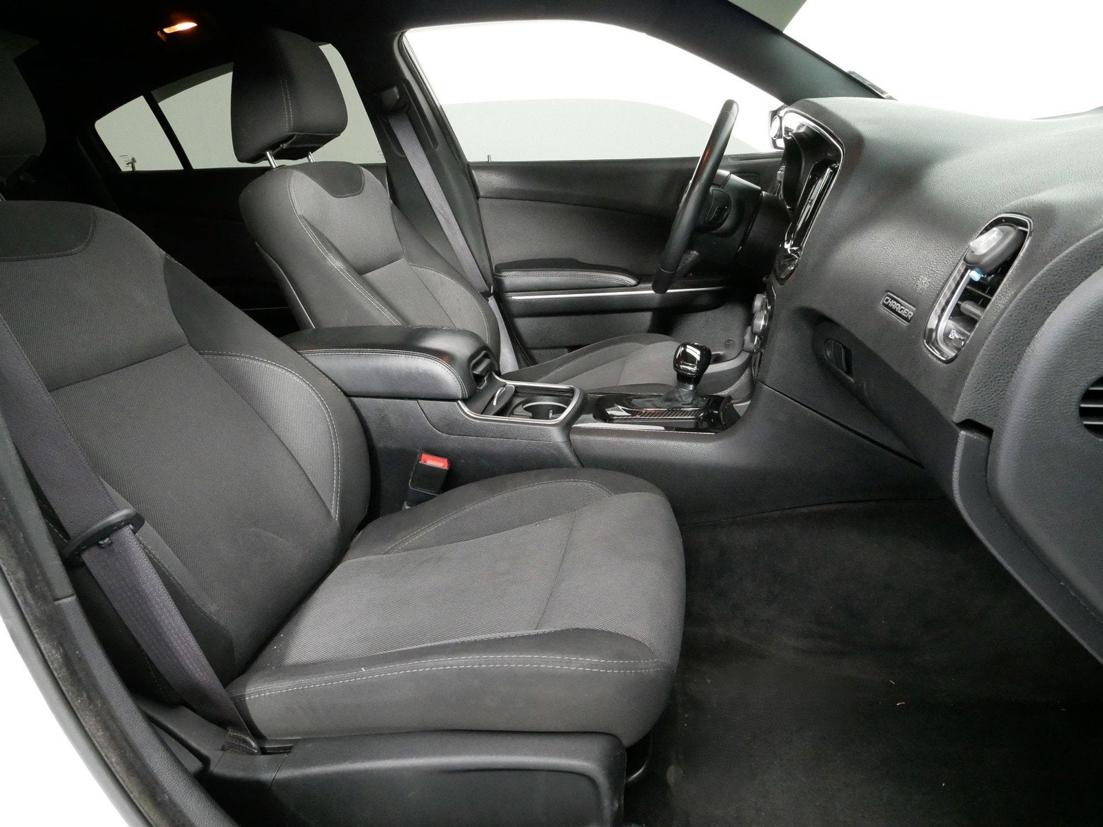 2015 Dodge Charger SE RWD *CLEAN CARFAX!*