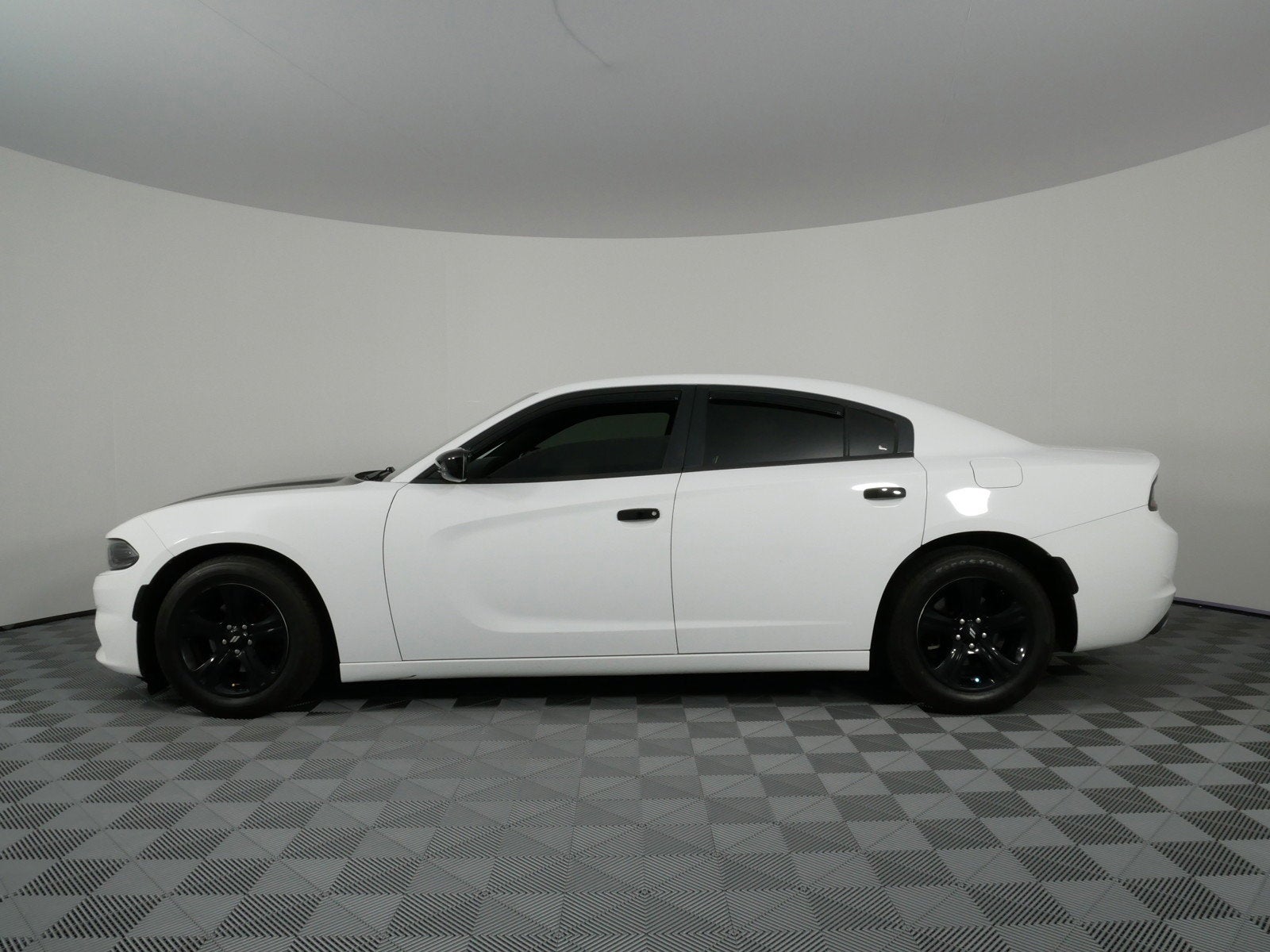2015 Dodge Charger SE RWD *CLEAN CARFAX!*