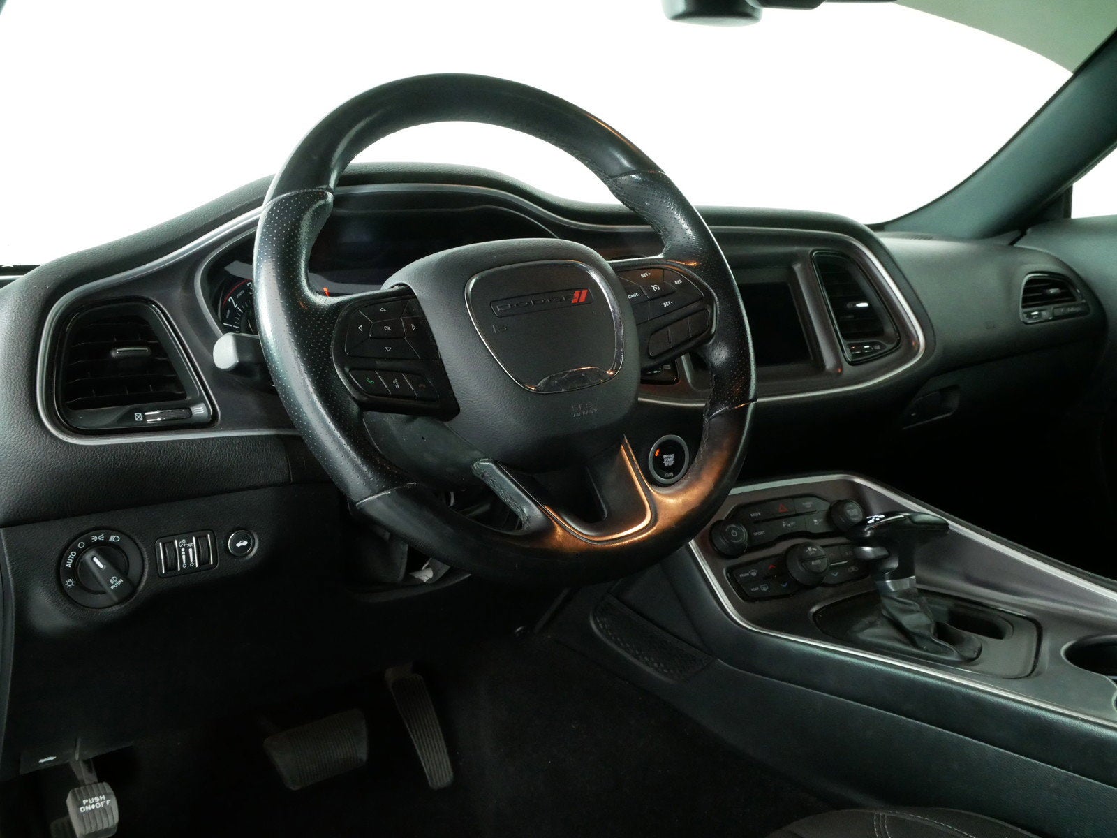 2021 Dodge Challenger SXT *LOOKS GREAT!*