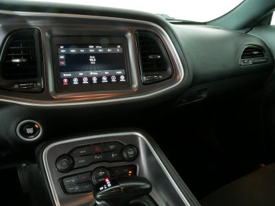 2021 Dodge Challenger SXT *LOOKS GREAT!*