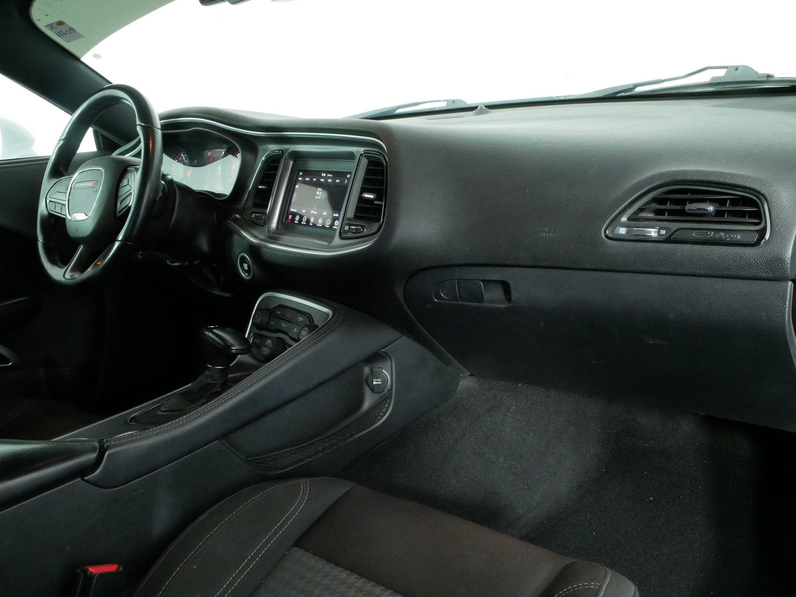 2021 Dodge Challenger SXT *LOOKS GREAT!*