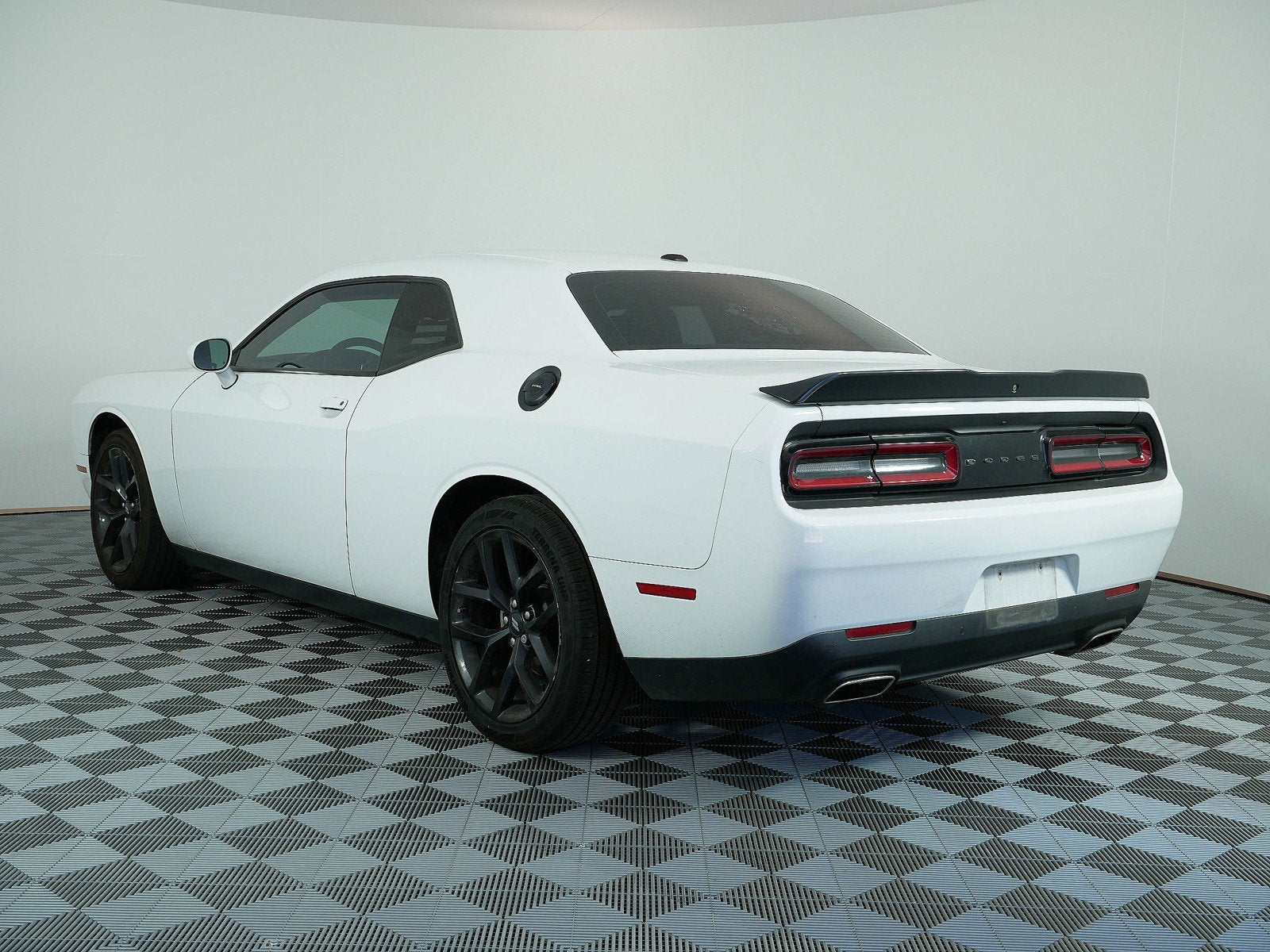 2021 Dodge Challenger SXT *LOOKS GREAT!*