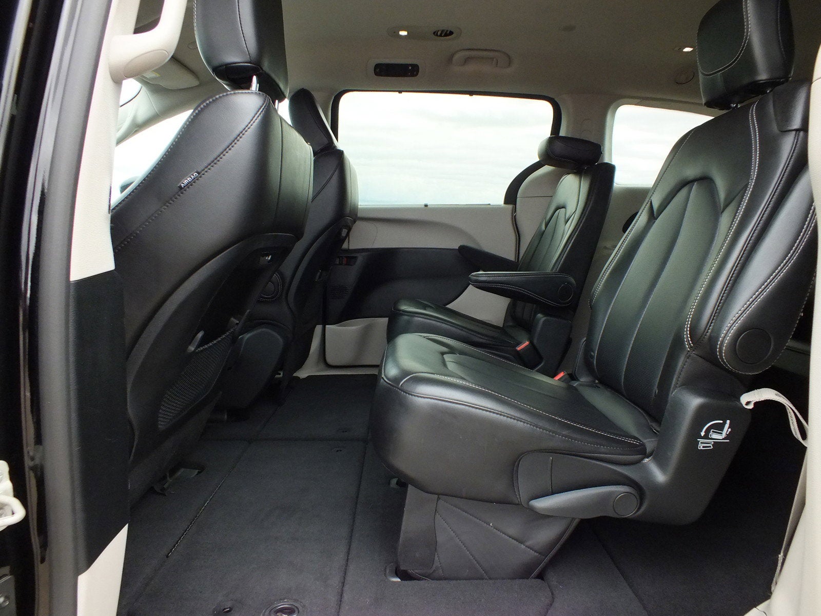 2024 Chrysler Pacifica Touring L *1-OWNER*