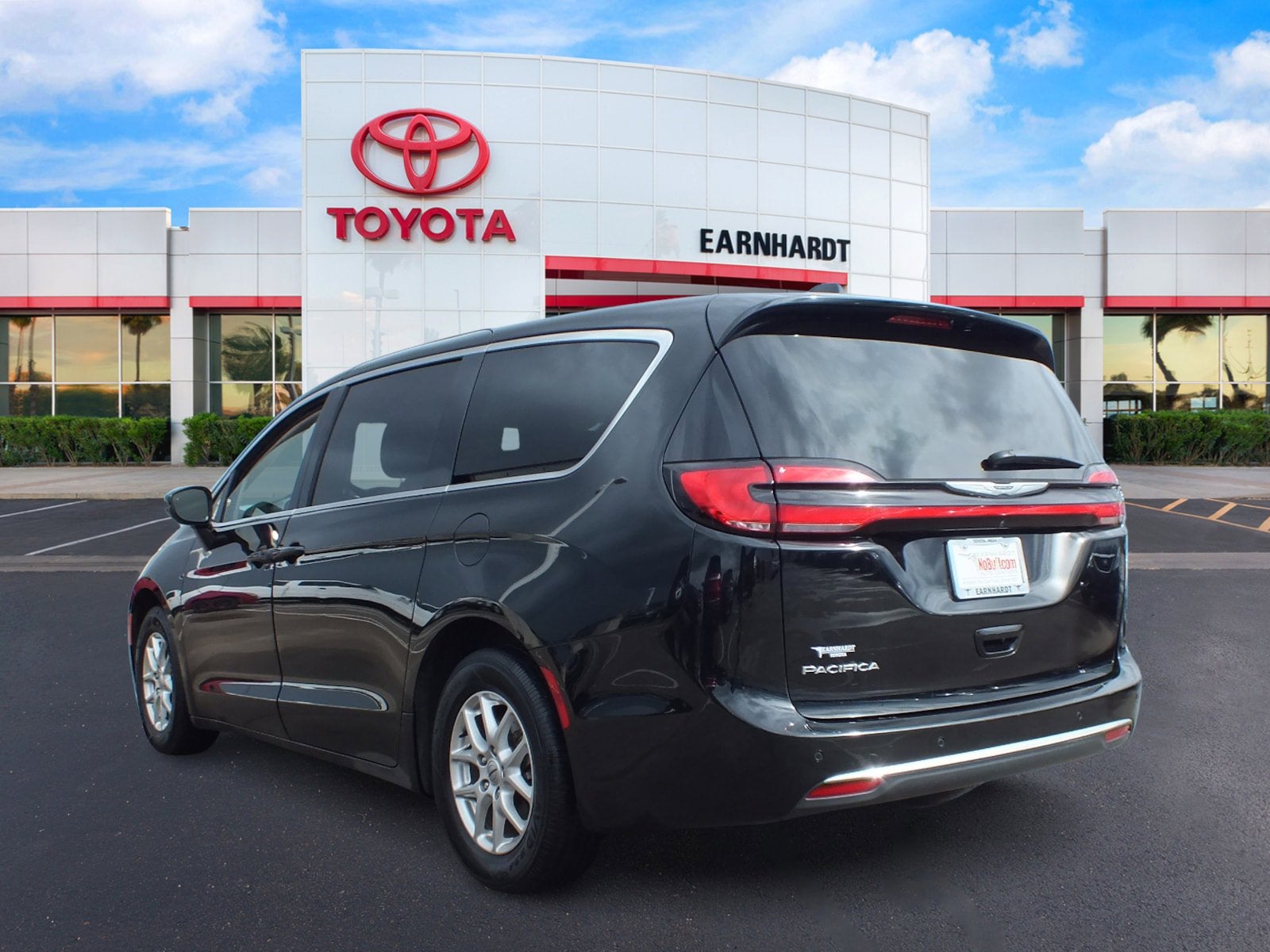 2024 Chrysler Pacifica Touring L *1-OWNER*