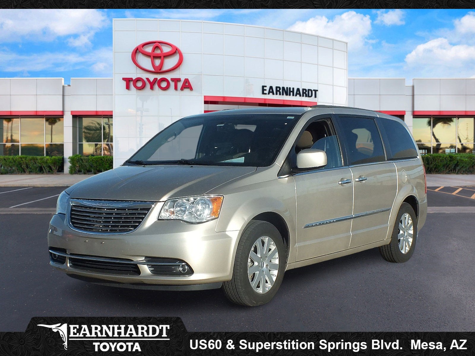 2015 Chrysler Town & Country Touring *CLEAN CARFAX*
